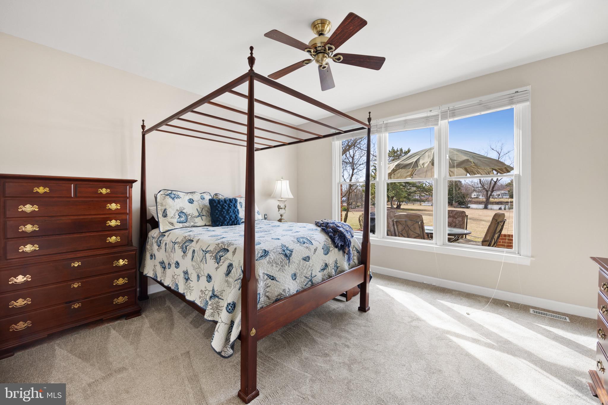 WINDWARD COVE - Residential