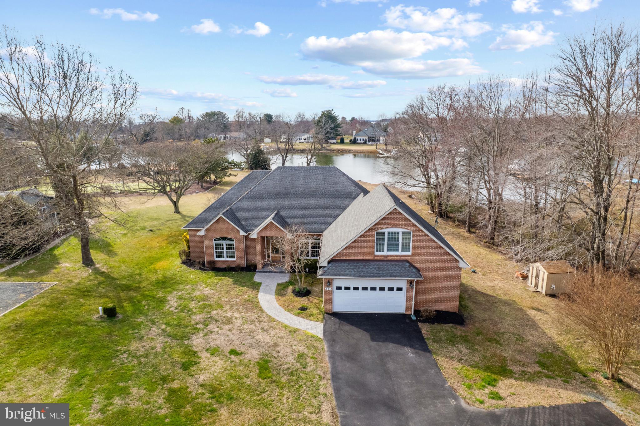 WINDWARD COVE - Residential