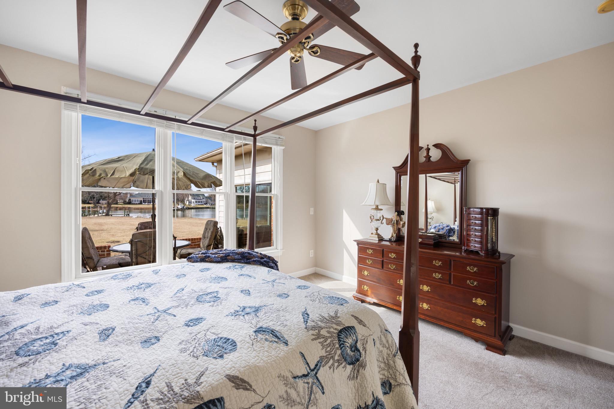 WINDWARD COVE - Residential