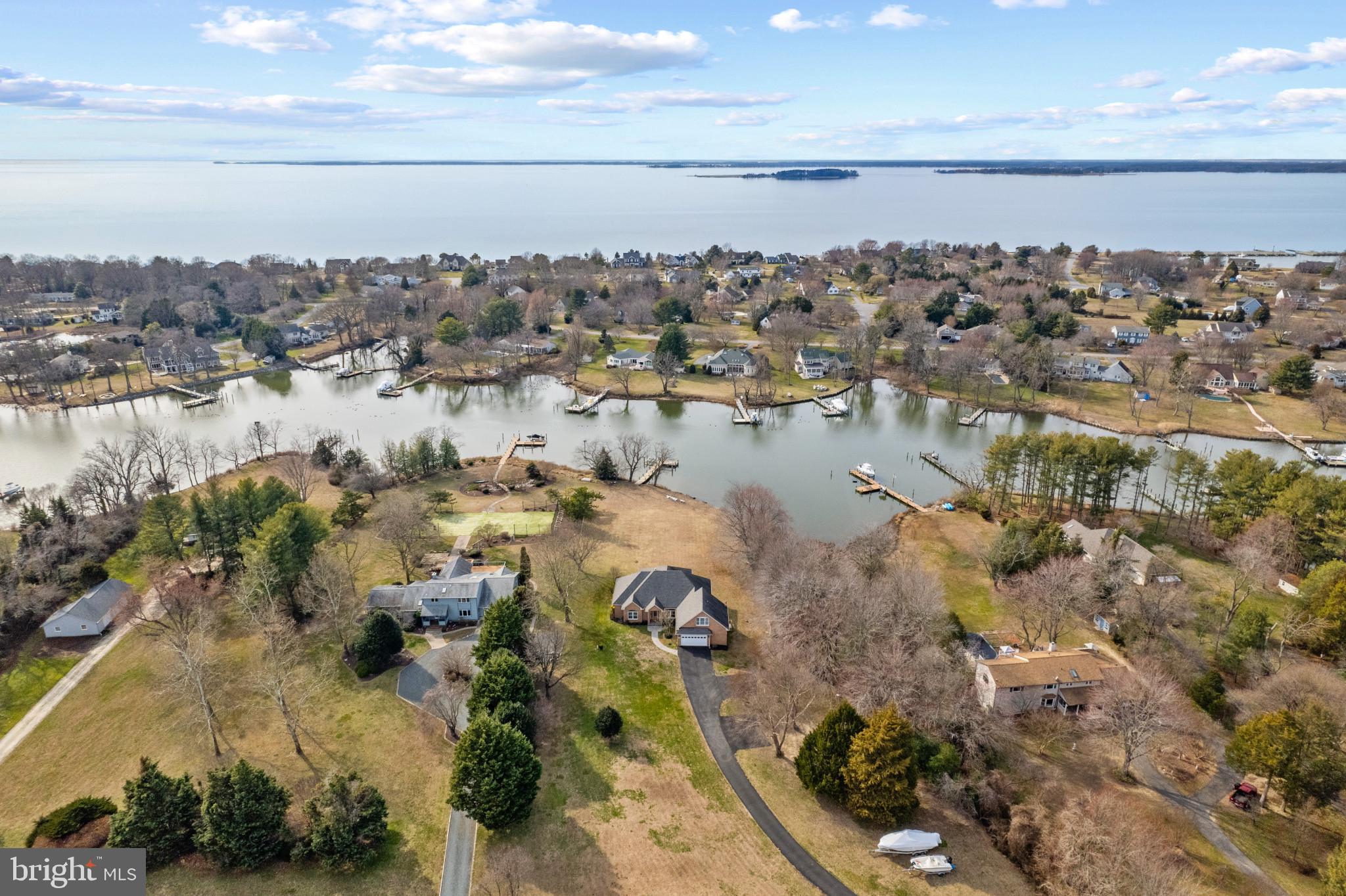 WINDWARD COVE - Residential