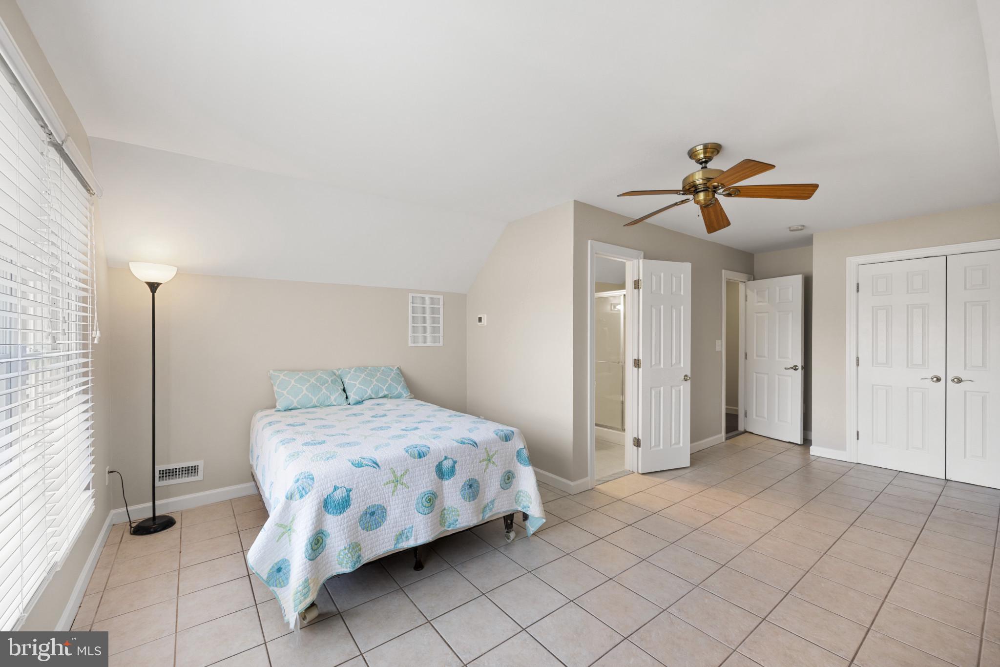 WINDWARD COVE - Residential