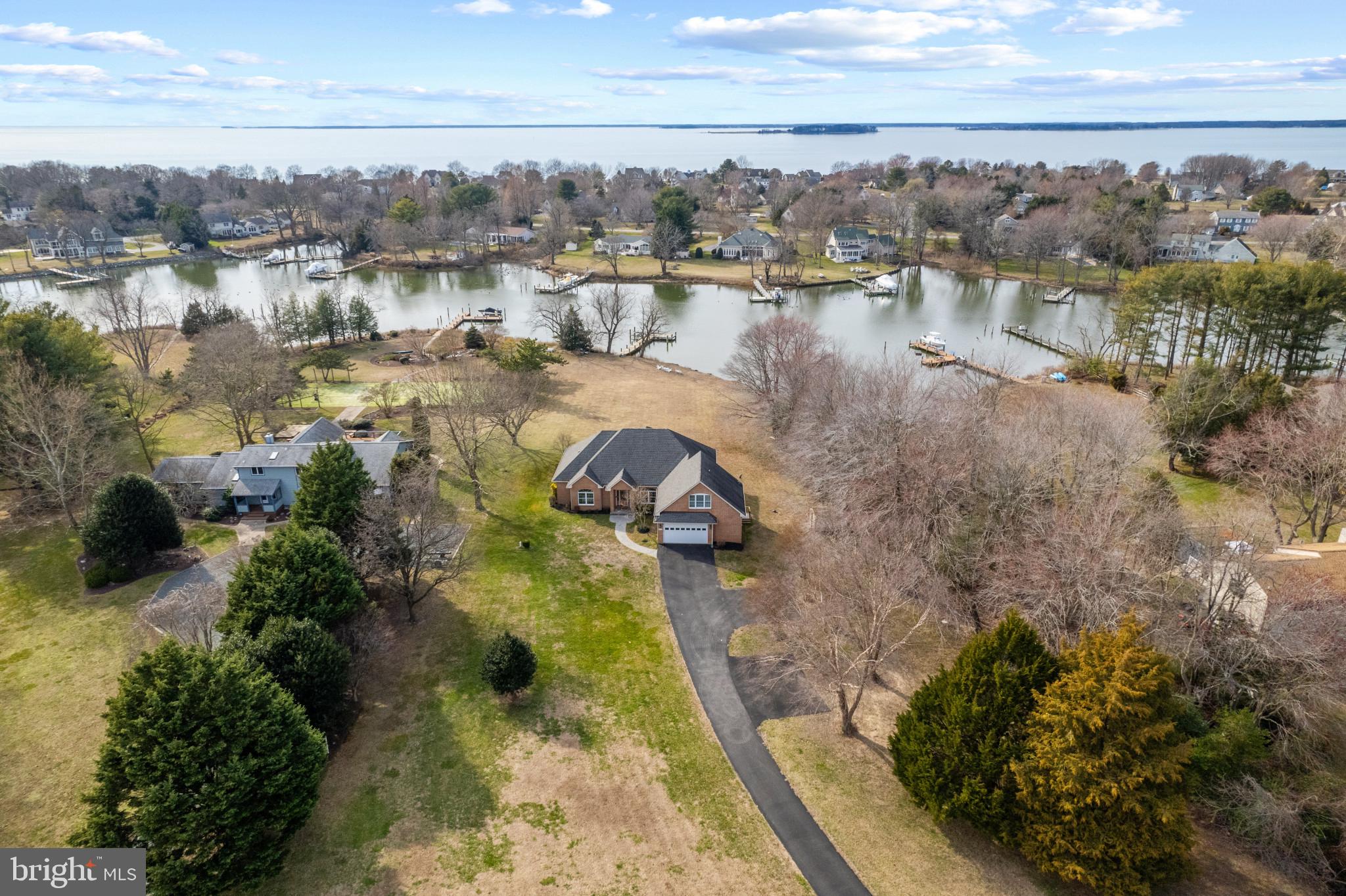 WINDWARD COVE - Residential