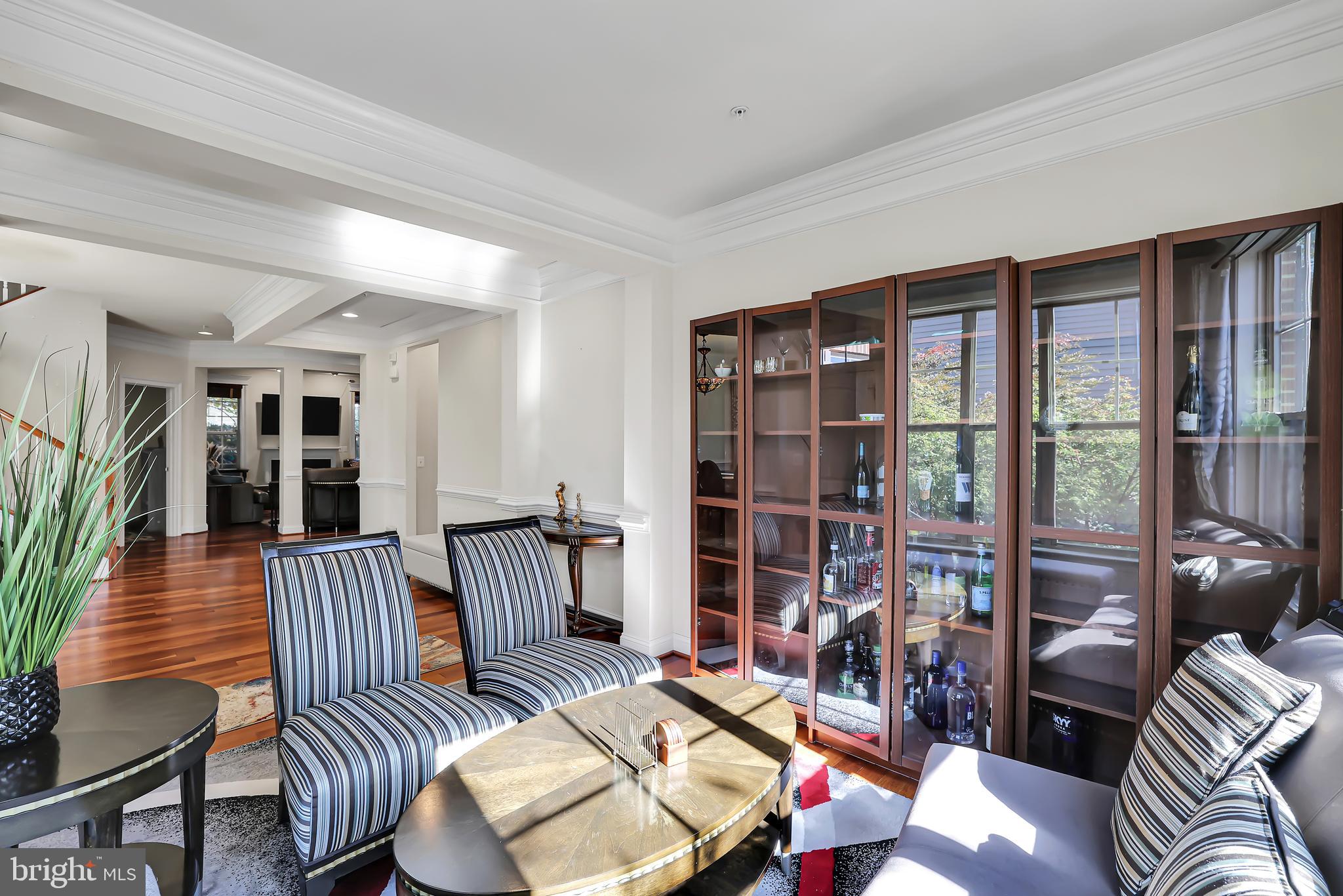KENSINGTON HEIGHTS - Residential Lease