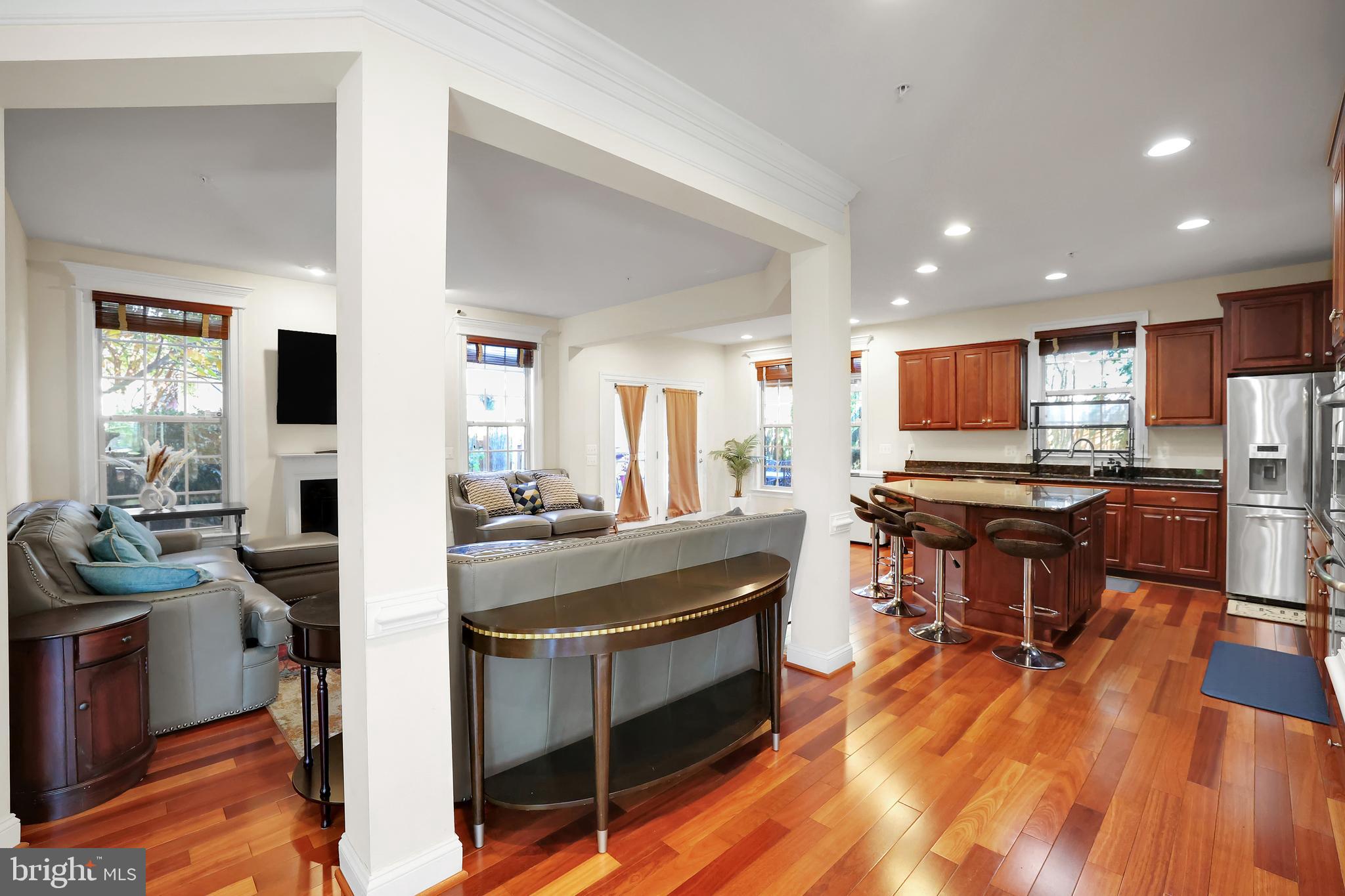 KENSINGTON HEIGHTS - Residential Lease