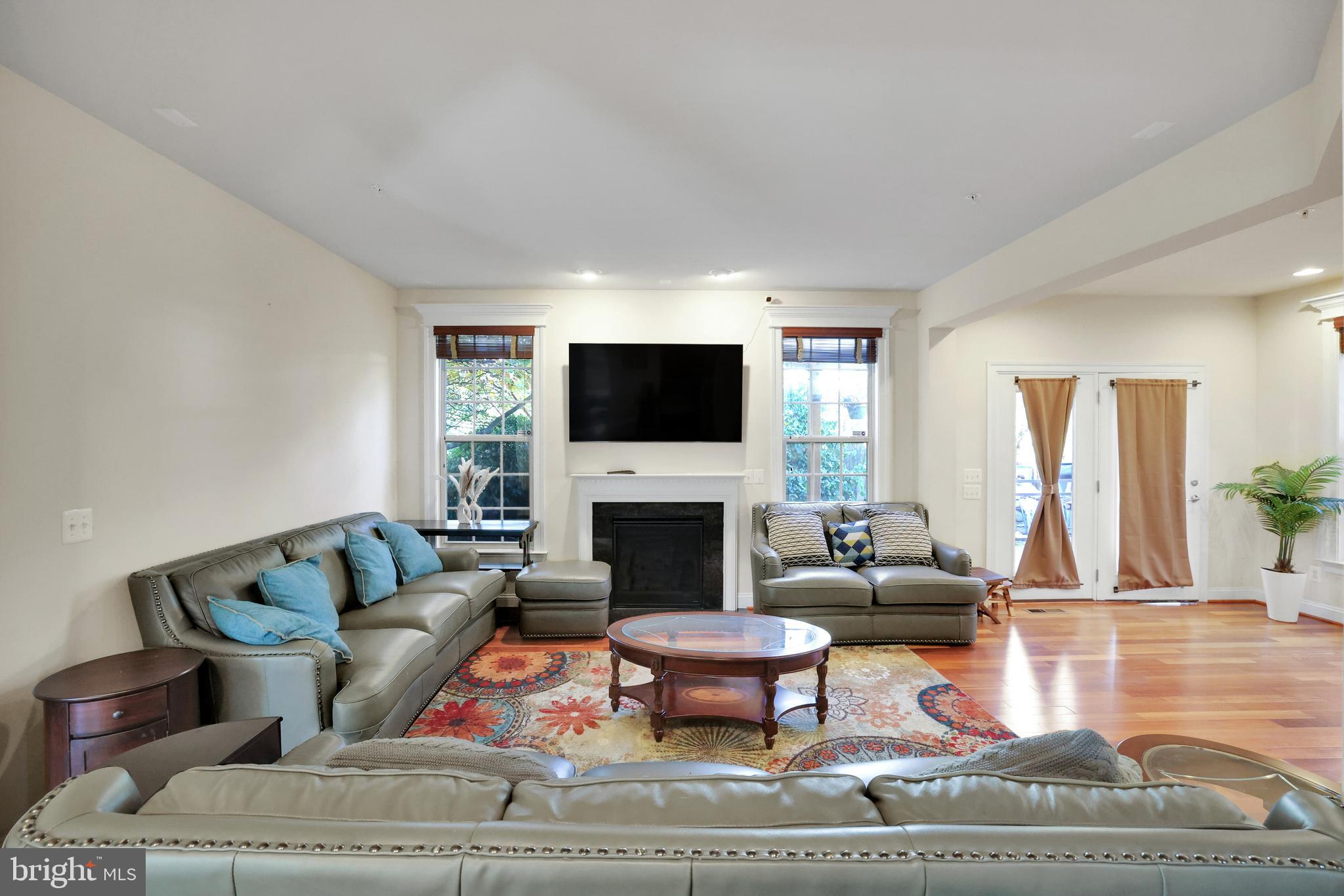 KENSINGTON HEIGHTS - Residential Lease