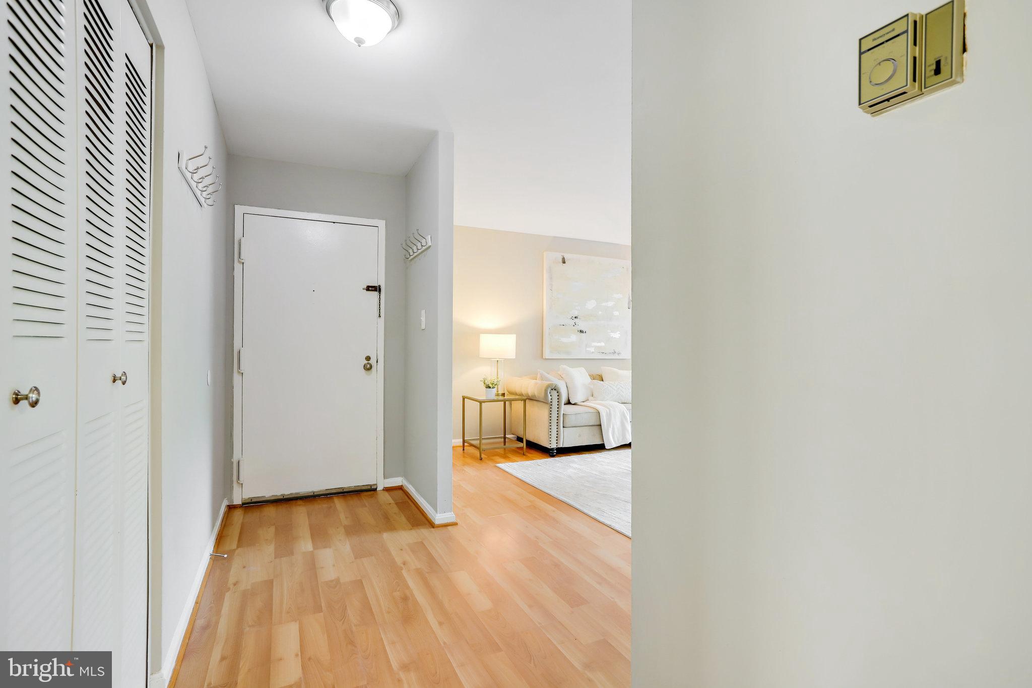 POTOMAC OAKS - Residential