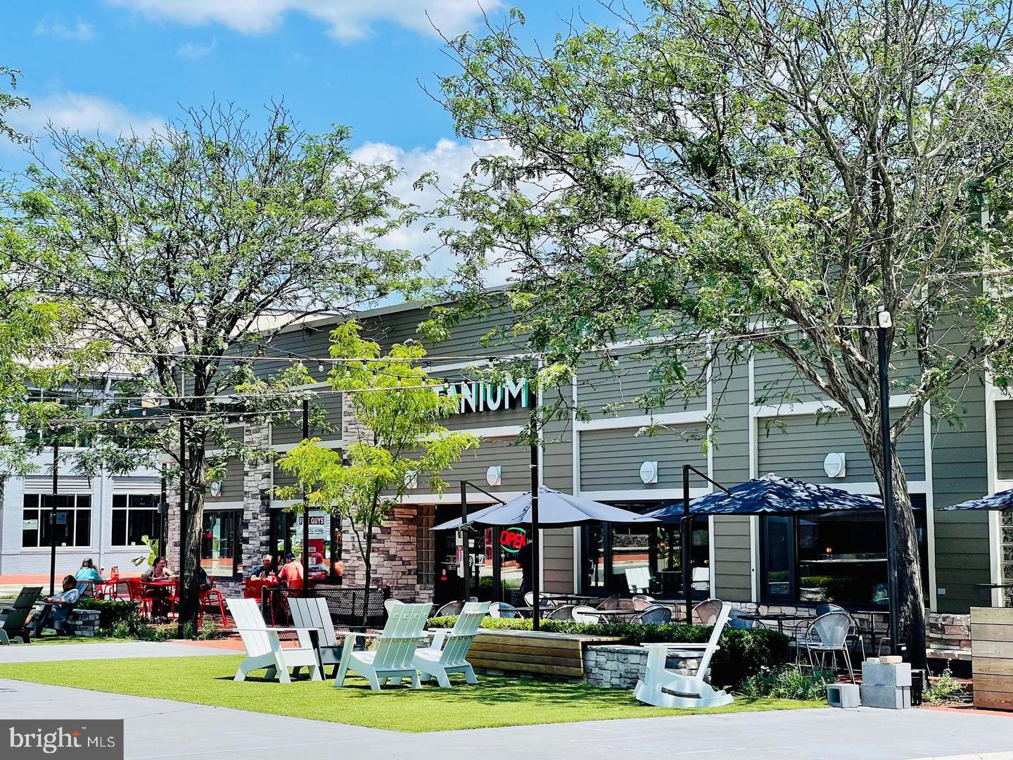 POTOMAC OAKS - Residential