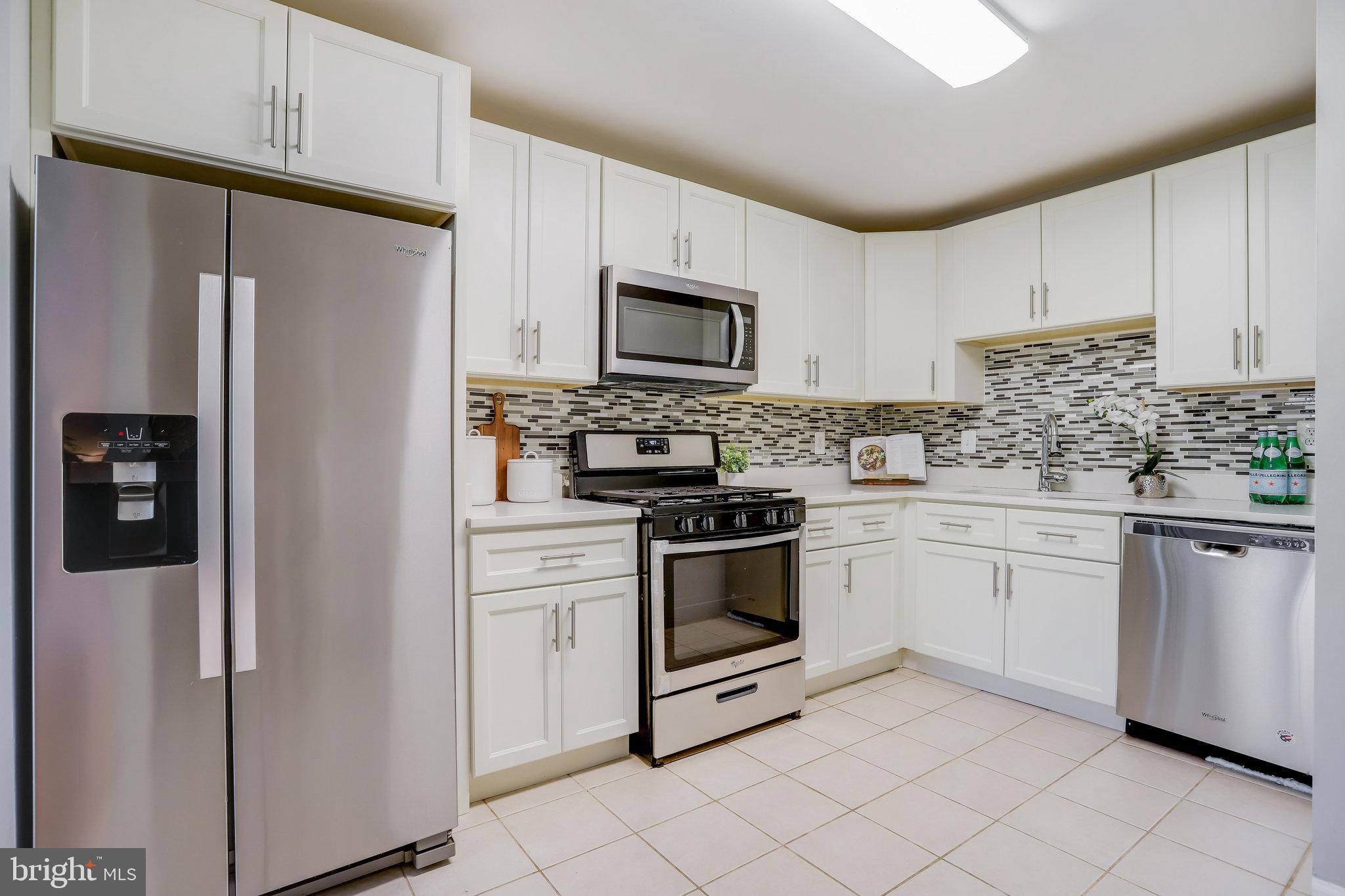 POTOMAC OAKS - Residential