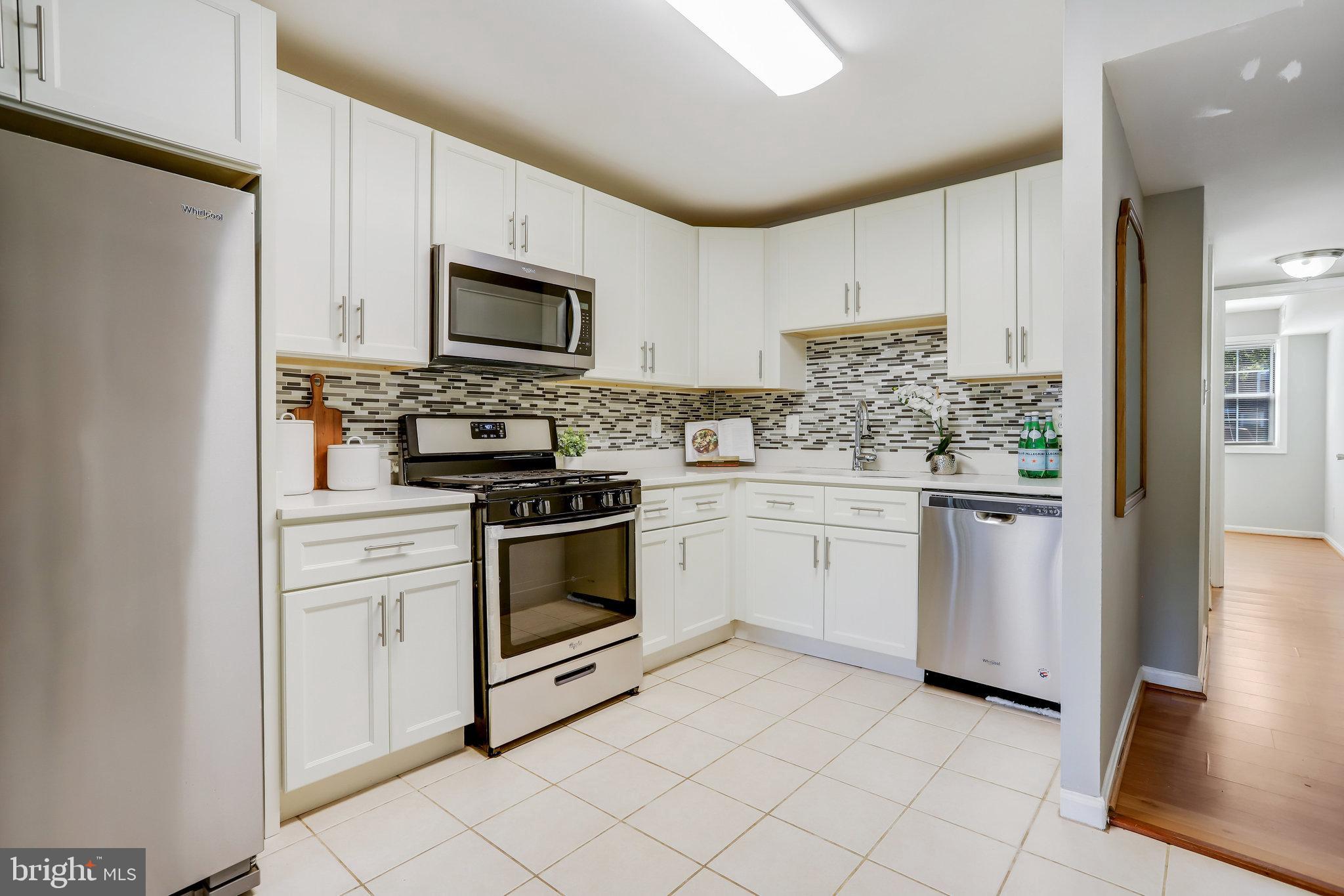 POTOMAC OAKS - Residential