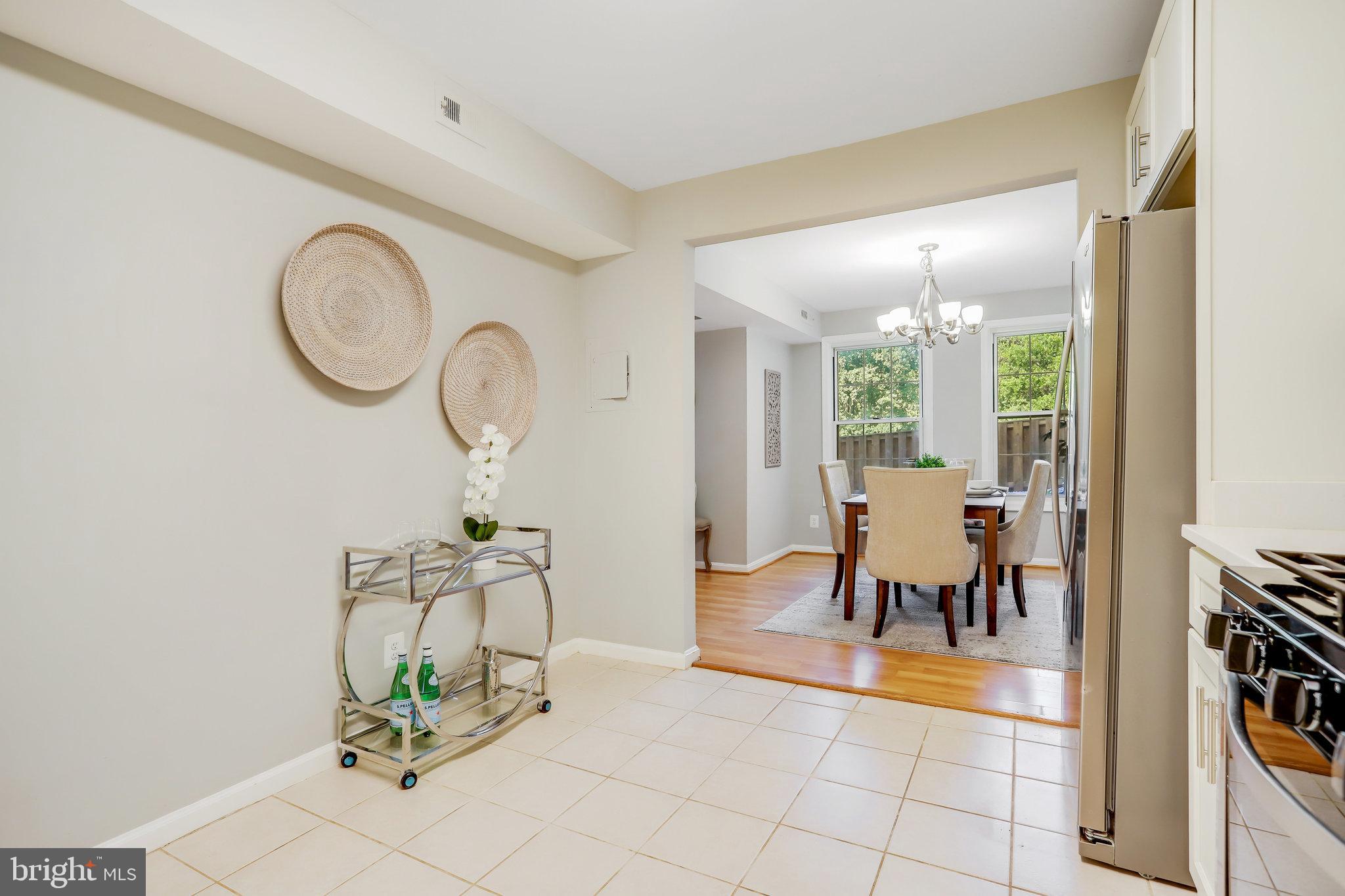 POTOMAC OAKS - Residential