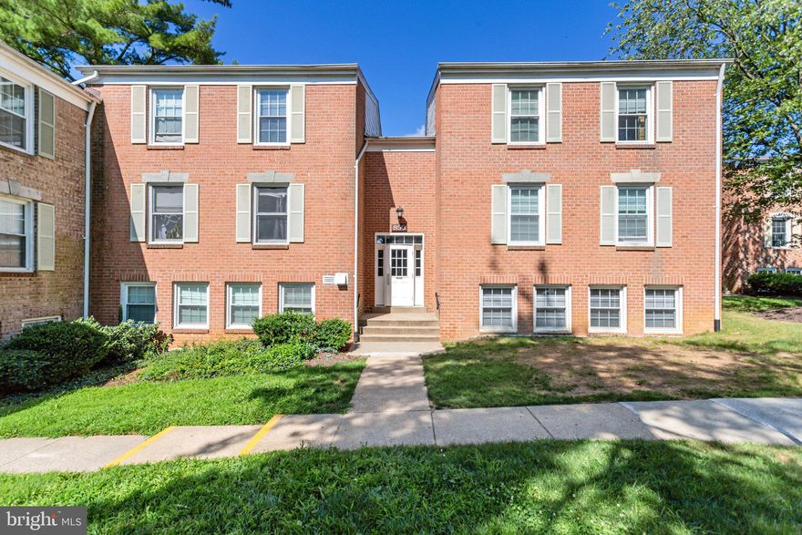 Offer deadline  Tuesday 8/22/23 at noon. Welcome Home!In excellent condition, this two bedroom and one full bath ground level condo features over 1,000 sqft living space  located in Diamond Farm/Potomac Oaks. One assigned parking spot [E55] with ample visitor parkings. Sunny and spacious living in the heart of Montgomery County! A wonderful opportunity for investors and first time home buyers. Come to check out the great views, laminate wood floors, open floor plan, and double sliding doors that open to a large private back yard off the living room.  There’s plenty of counter space in the kitchen, which features gas cooking. The huge primary bedroom has two walk-in closets.  One additional roomy bedroom is just down the hall.  Less than 1 year old HVAC and upgraded laminate floor, kitchen cabinets, quartz counter top with SS appliances, double pane windows,  full bath and fresh paint.  You will WOW by the beautiful stylish backyard with flowers and green space. This well maintained community is close to shopping & restaurants, and commuting via bus, Marc train, Metro Rail and highways throughout the metropolitan area is quick and easy. The Condo fee includes ALL UTILITIES (electric, water, gas), and the pet friendly amenities include pool, tot lot, tennis, and a clubhouse, with a laundry room conveniently located in the lower level of your building.  SHOW ANYTIME.