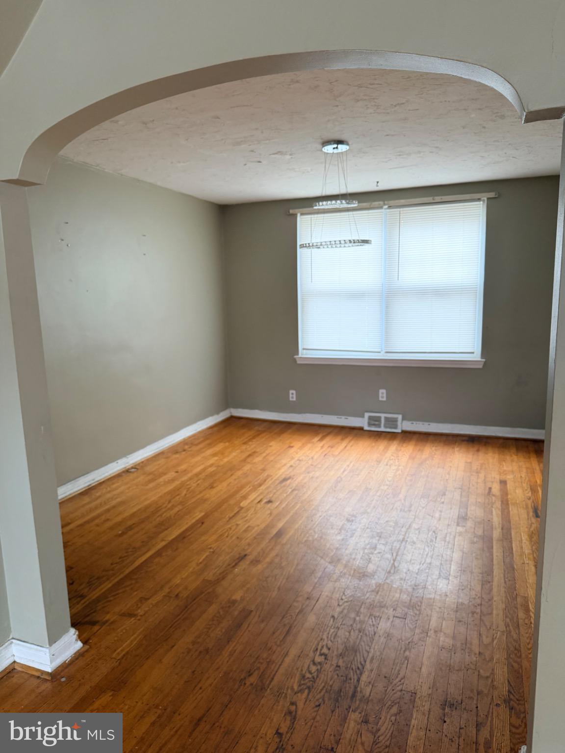 PHILADELPHIA (NORTHEAST) - Residential