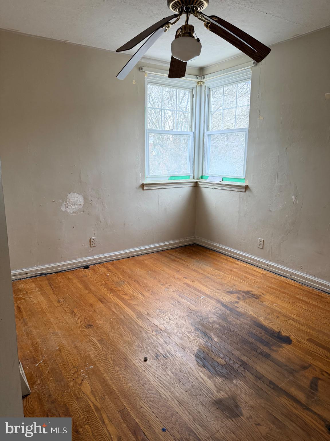 PHILADELPHIA (NORTHEAST) - Residential