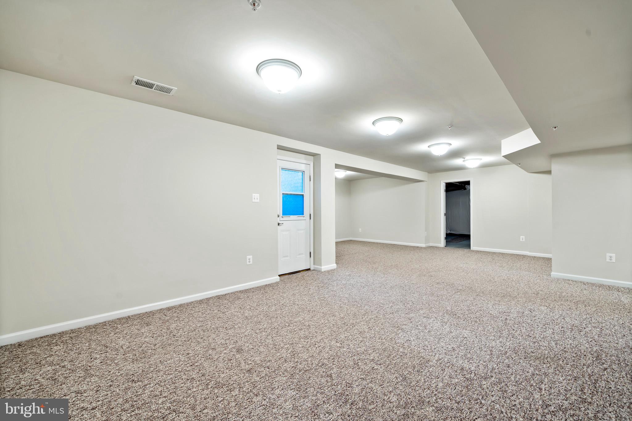 BRENTWOOD - Residential