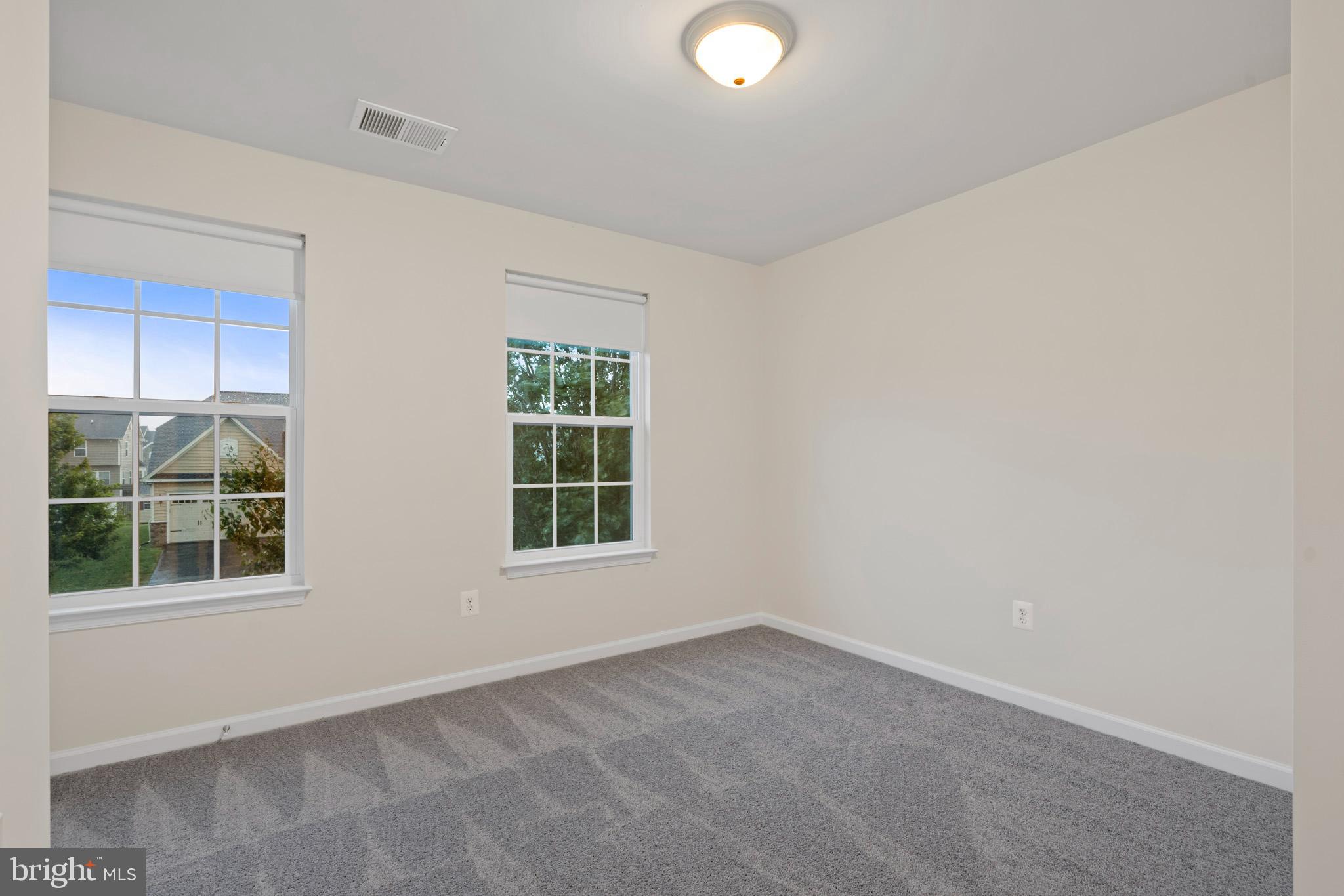 BRENTWOOD - Residential