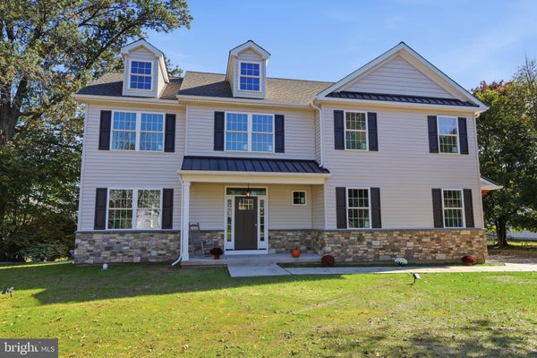90 LINDEN AVE, NEWTOWN, PA 18940 - Image f46475b954f169ca334c3b2d7e96d863/2168589253