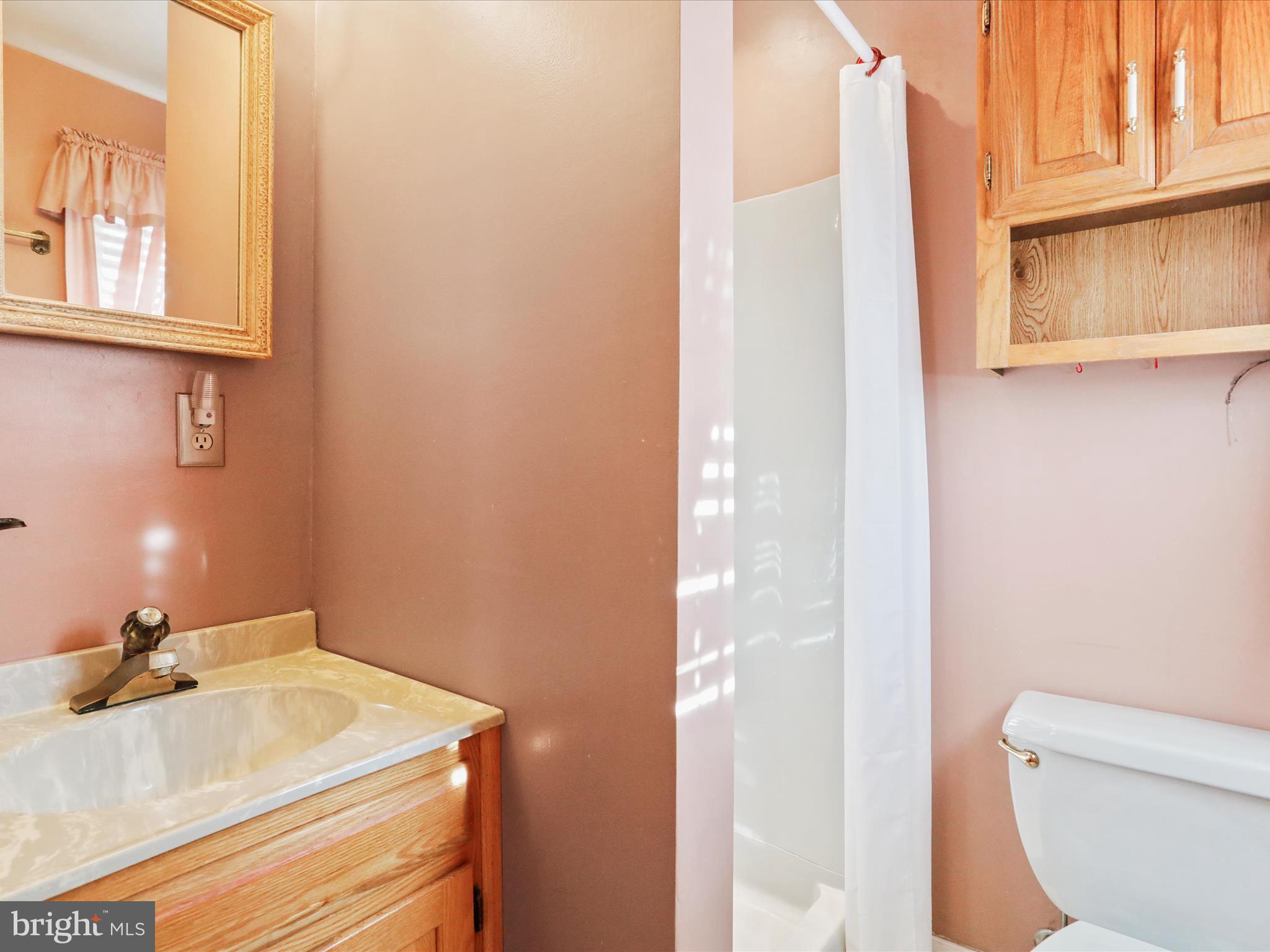 ORCHARD HILLS - Residential