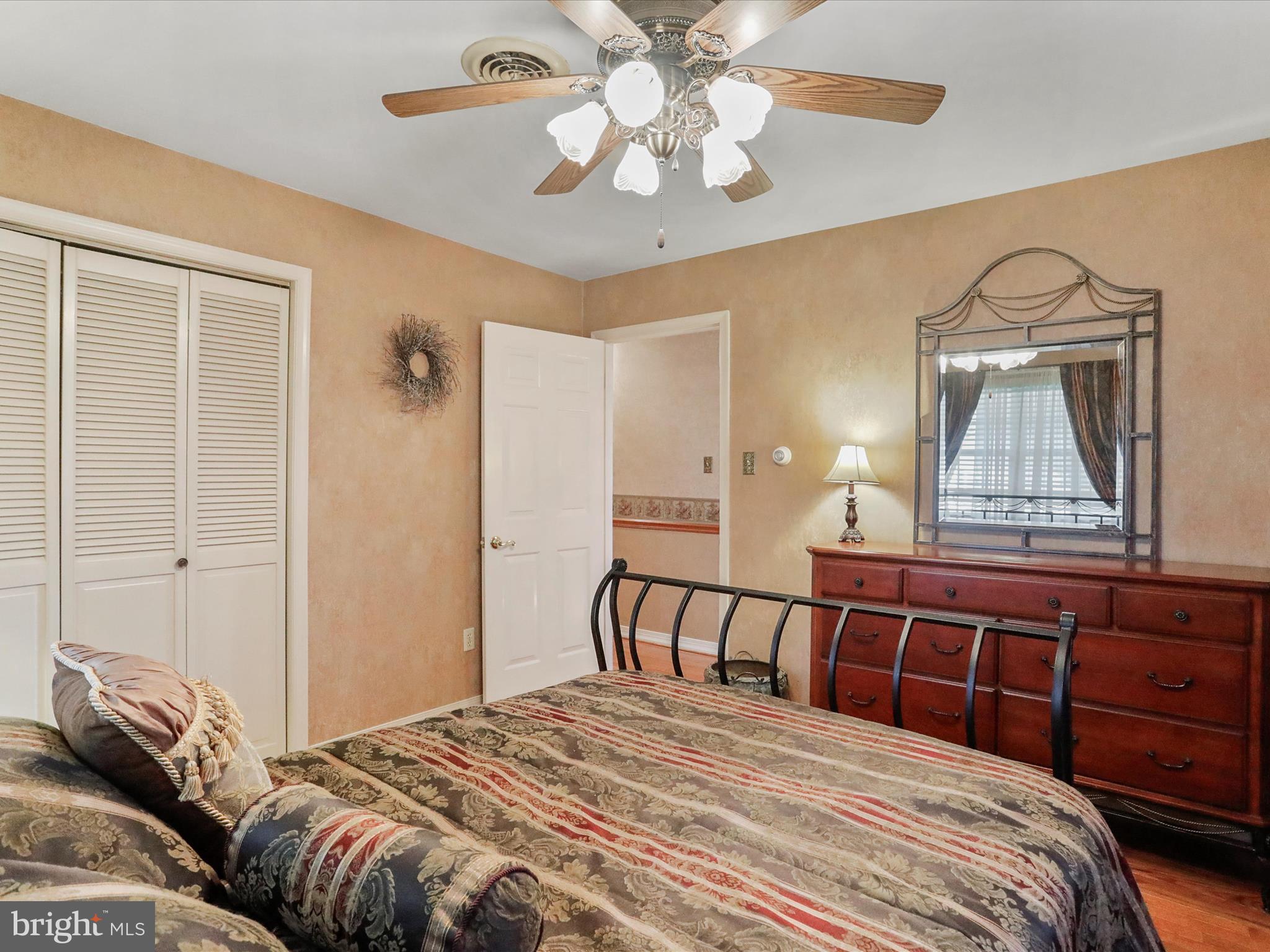 ORCHARD HILLS - Residential