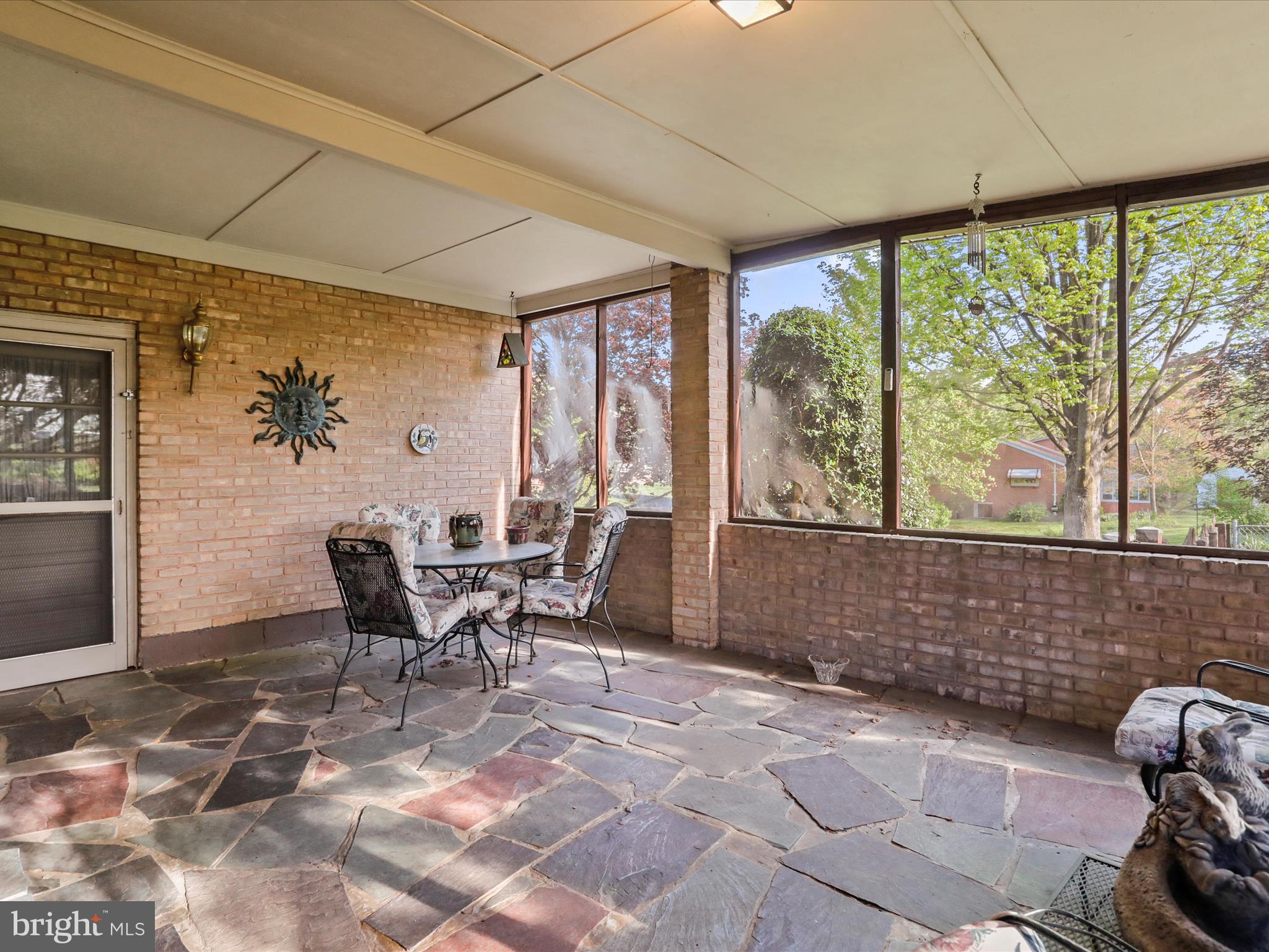 ORCHARD HILLS - Residential