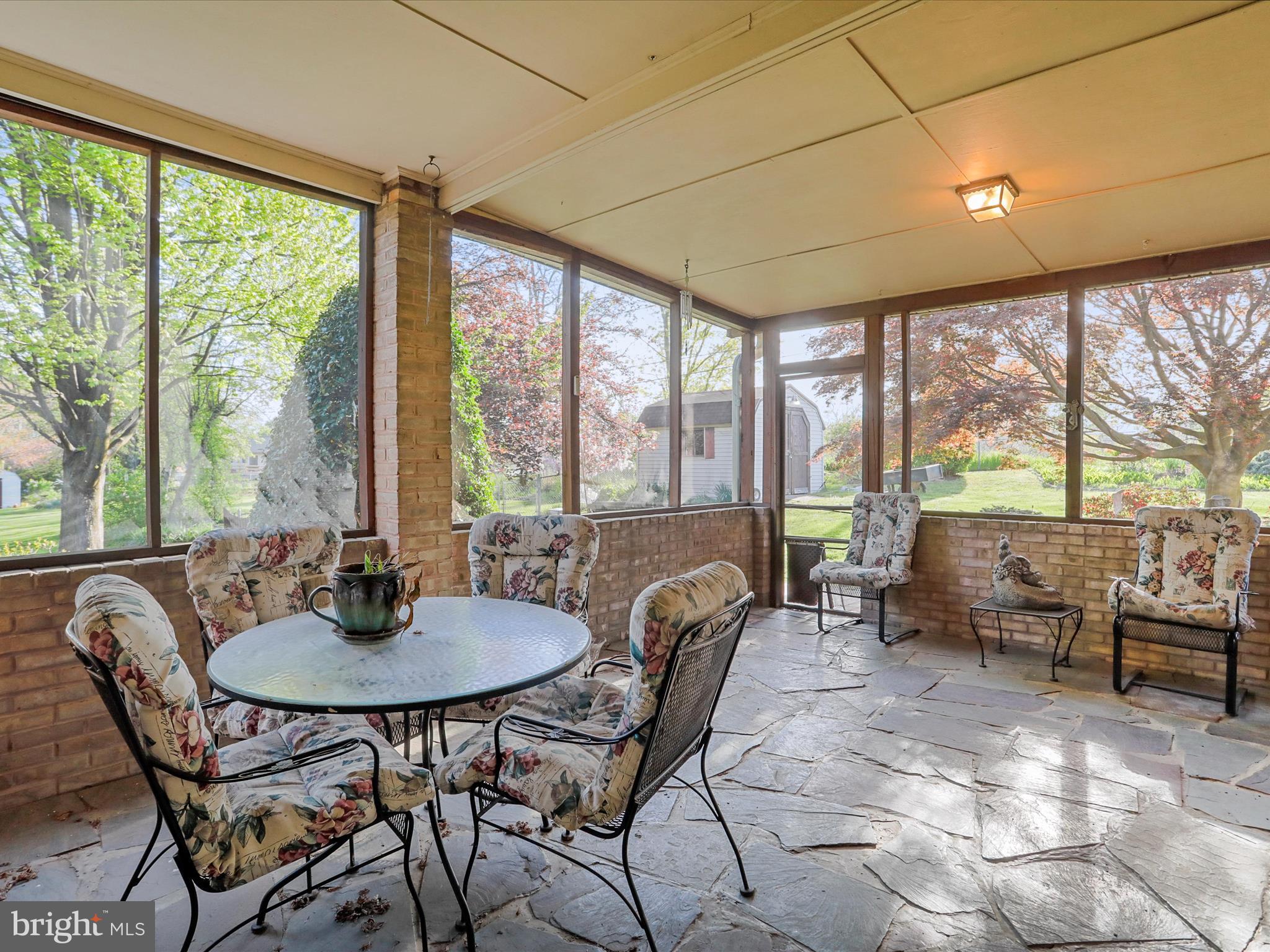 ORCHARD HILLS - Residential