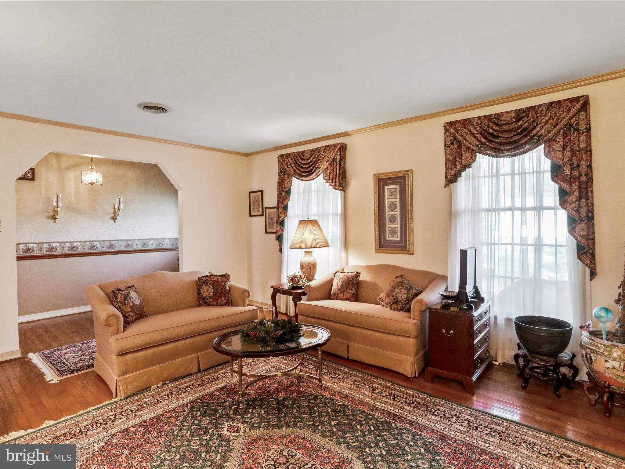 ORCHARD HILLS - Residential