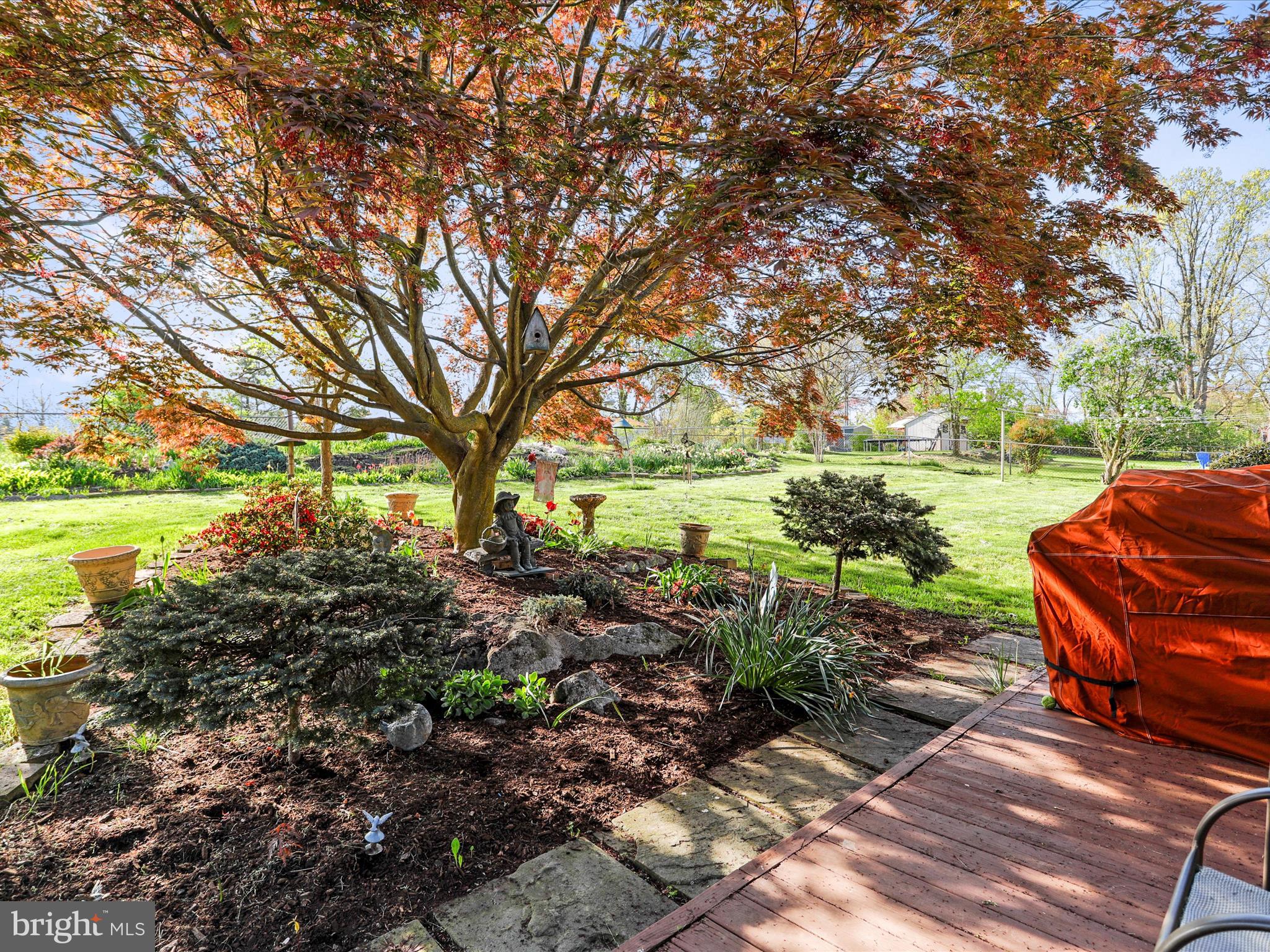 ORCHARD HILLS - Residential