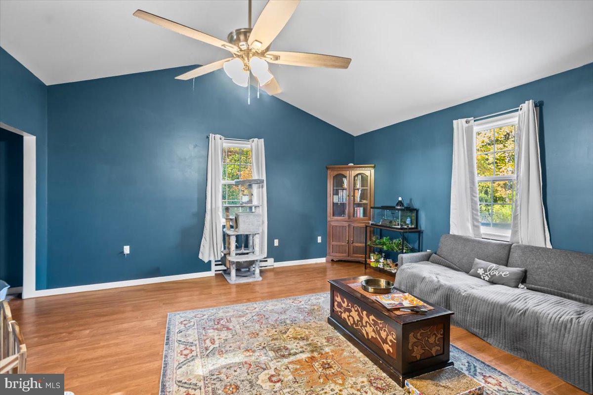 STRINESTOWN - Residential