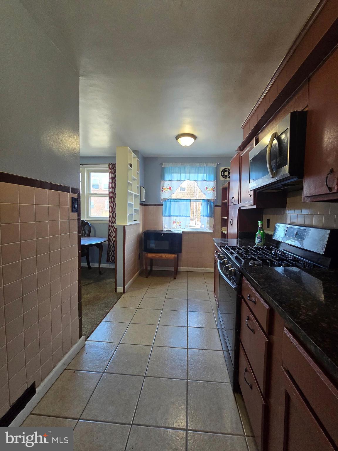 MAYFAIR (EAST) - Residential Lease