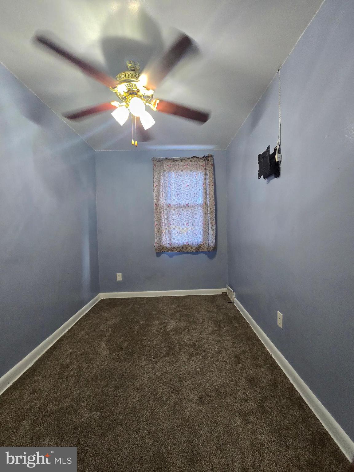 MAYFAIR (EAST) - Residential Lease