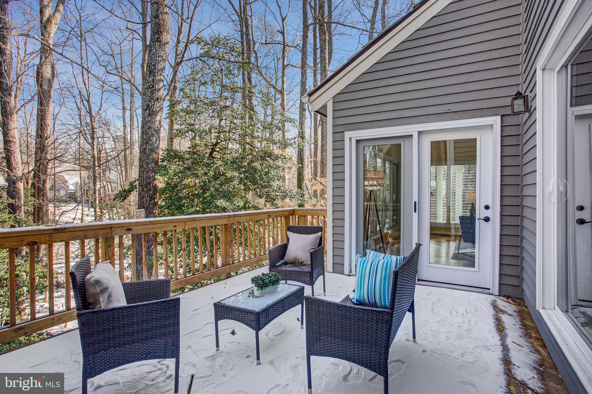 RESTON - Residential