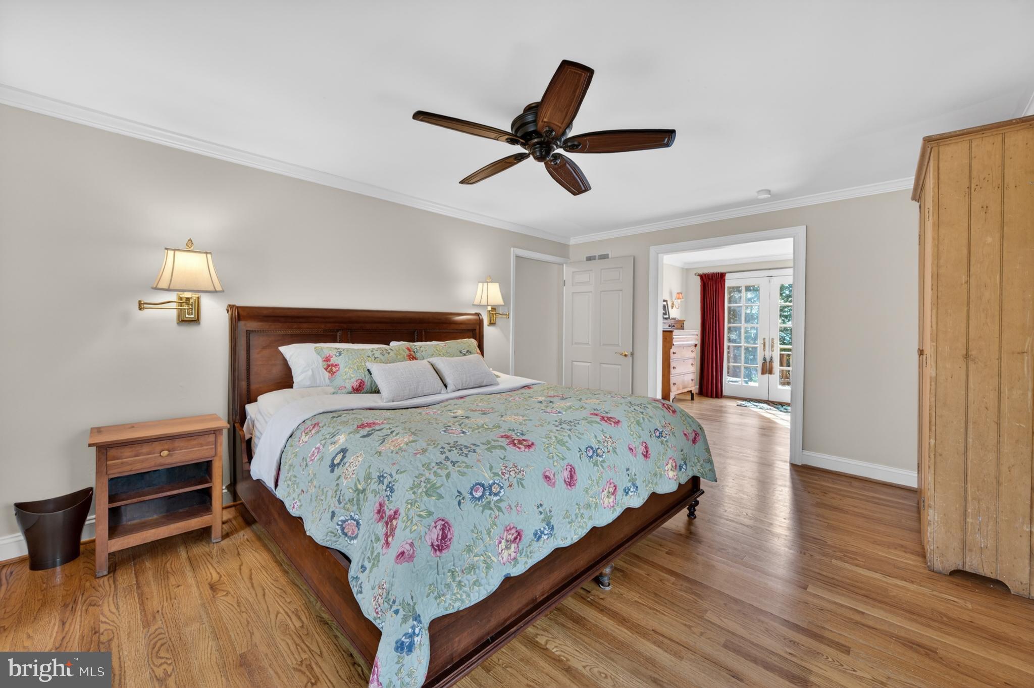 CHARTER CHASE - Residential