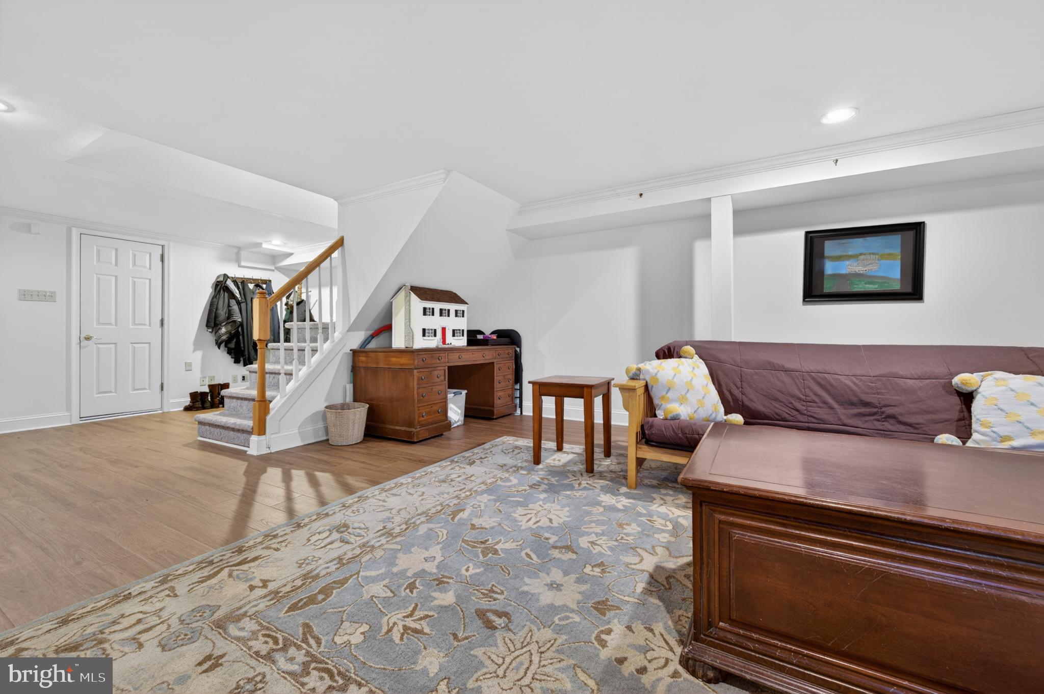 CHARTER CHASE - Residential