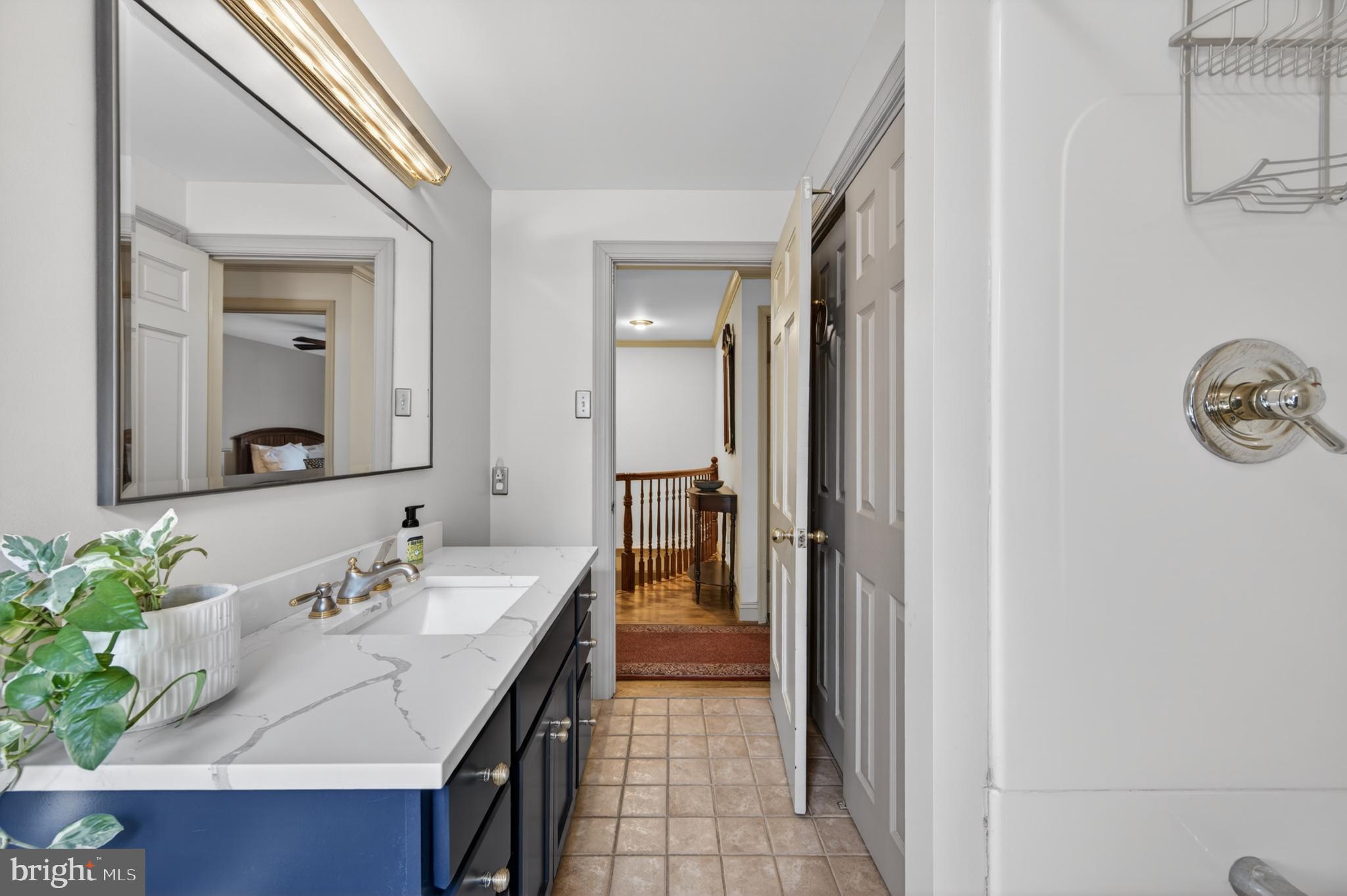 CHARTER CHASE - Residential