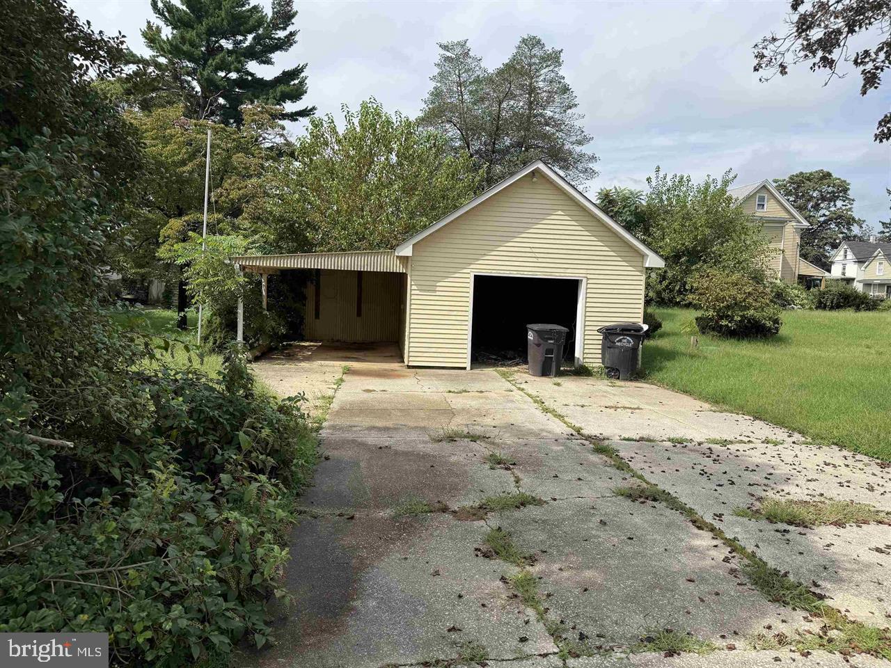 19 CATAWBA AVENUE