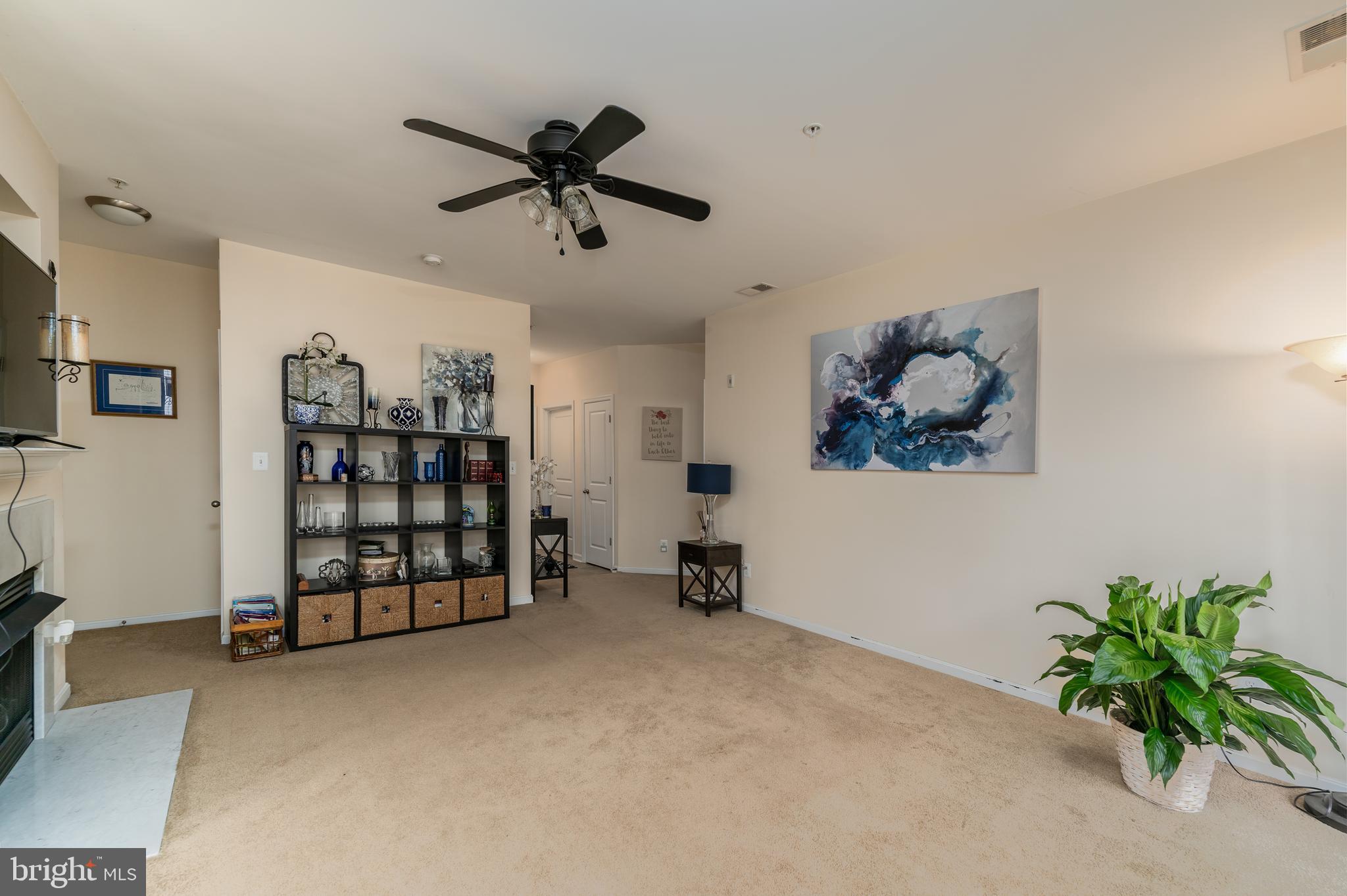 RUSSETT - Residential