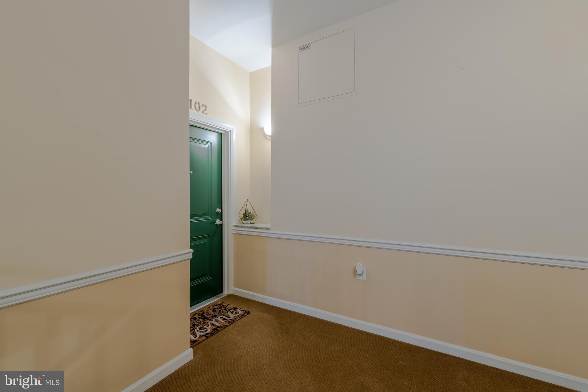 RUSSETT - Residential