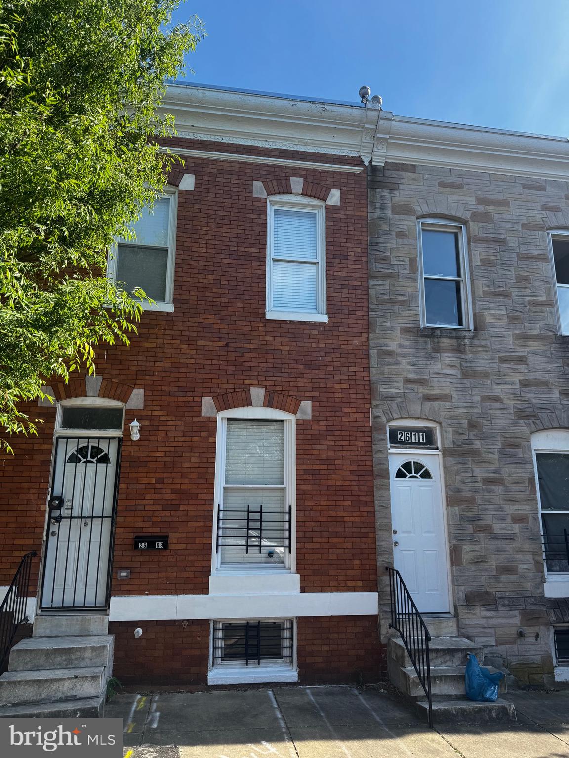 This spacious two-story inner-row townhouse is move-in ready and vacant—perfect for a homeowner or a savvy investor looking to grow their rental portfolio.
The main level features beautiful wood flooring, while the upstairs bedrooms are comfortably carpeted. The unfinished basement includes washer and dryer hookups, a brand-new water heater, and updated electrical.
Recent upgrades include:
    •    All-new stainless steel appliances
    •    Granite countertops and modern cabinetry
    •    New roof, windows, ceiling fans, and electrical panel
Conveniently located near major roads, this home offers easy access to transportation, shopping, and more. Don’t miss your chance to own this updated and affordable property!
