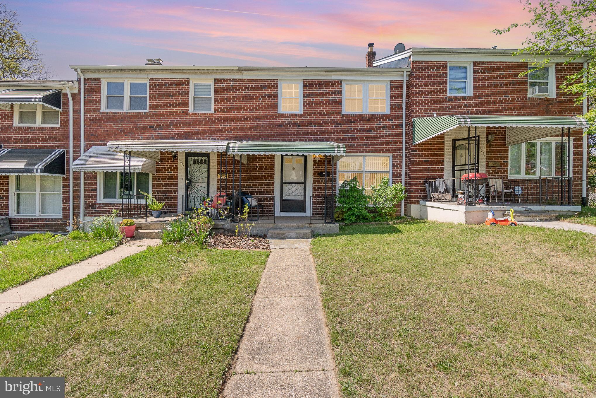 CHINQUAPIN PARK - Residential