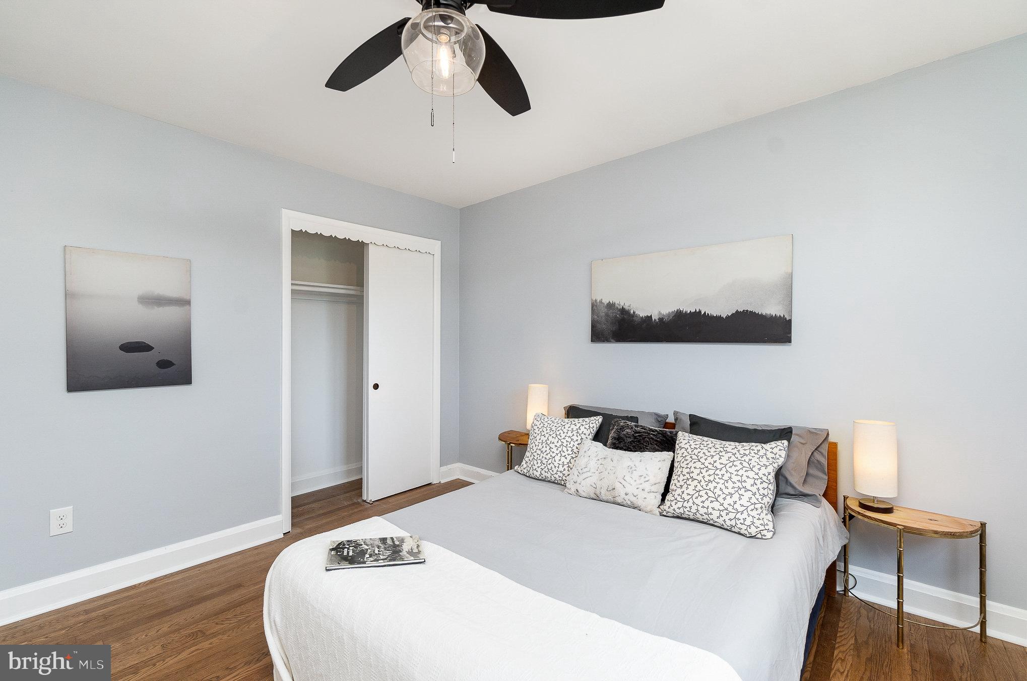 CHINQUAPIN PARK - Residential