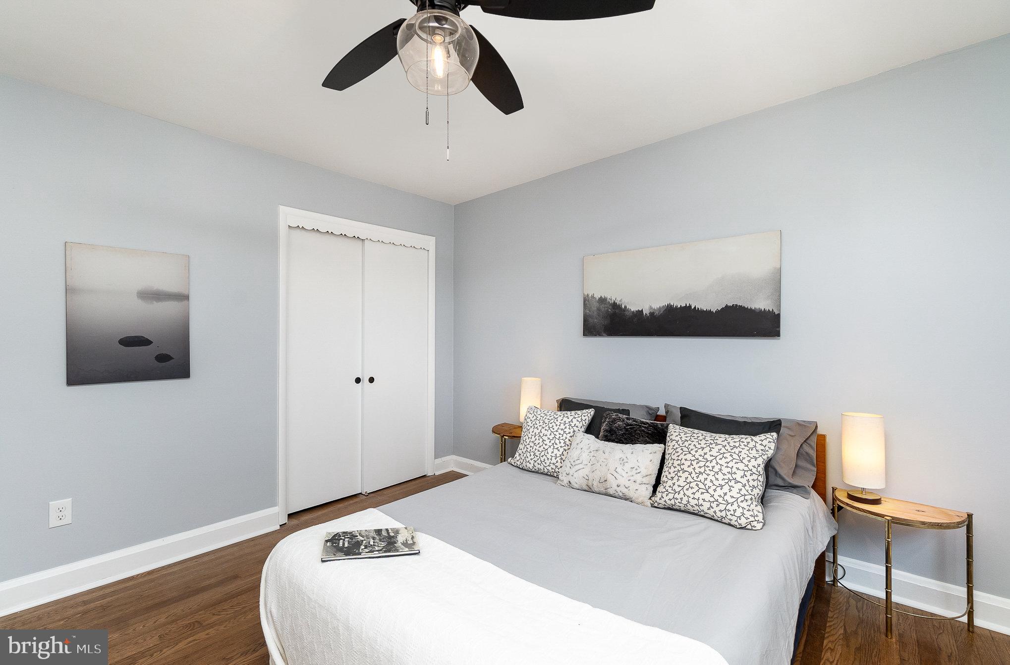 CHINQUAPIN PARK - Residential