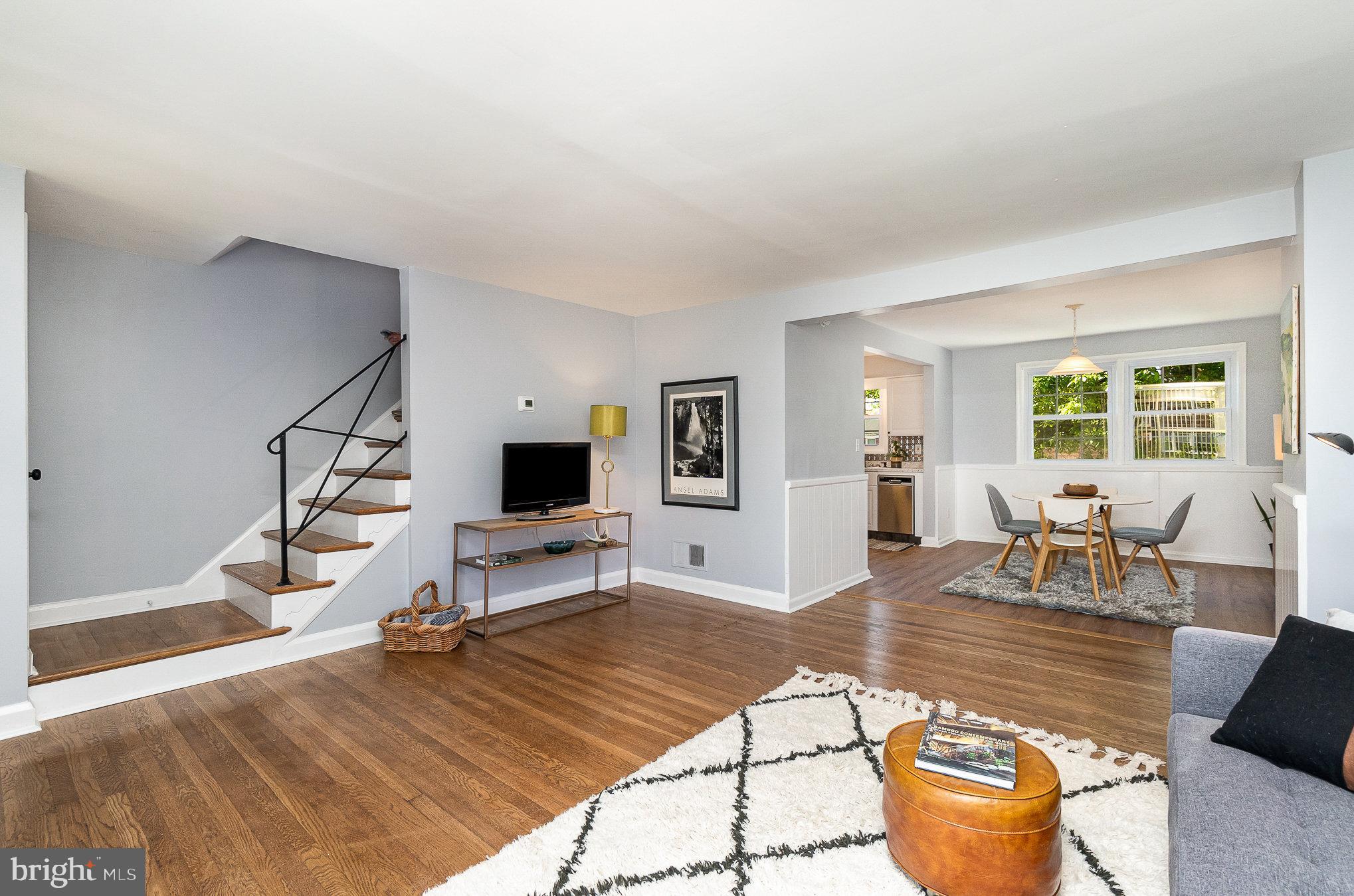 CHINQUAPIN PARK - Residential