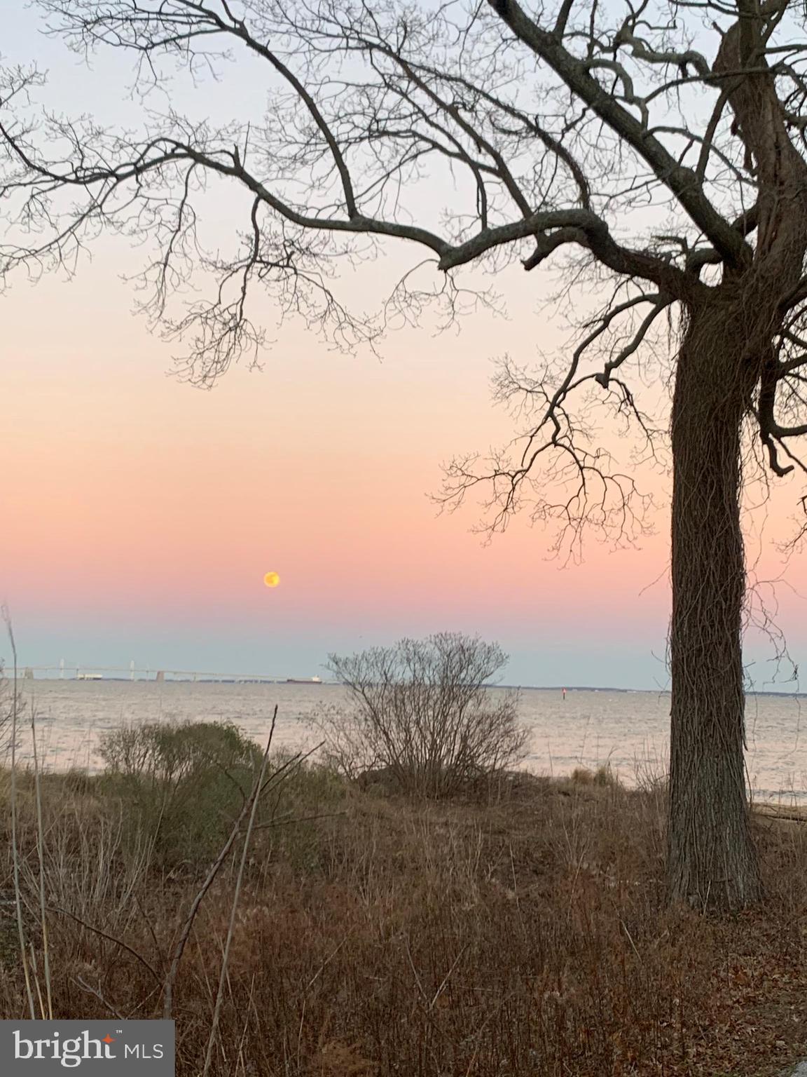 ANNAPOLIS ROADS - Residential