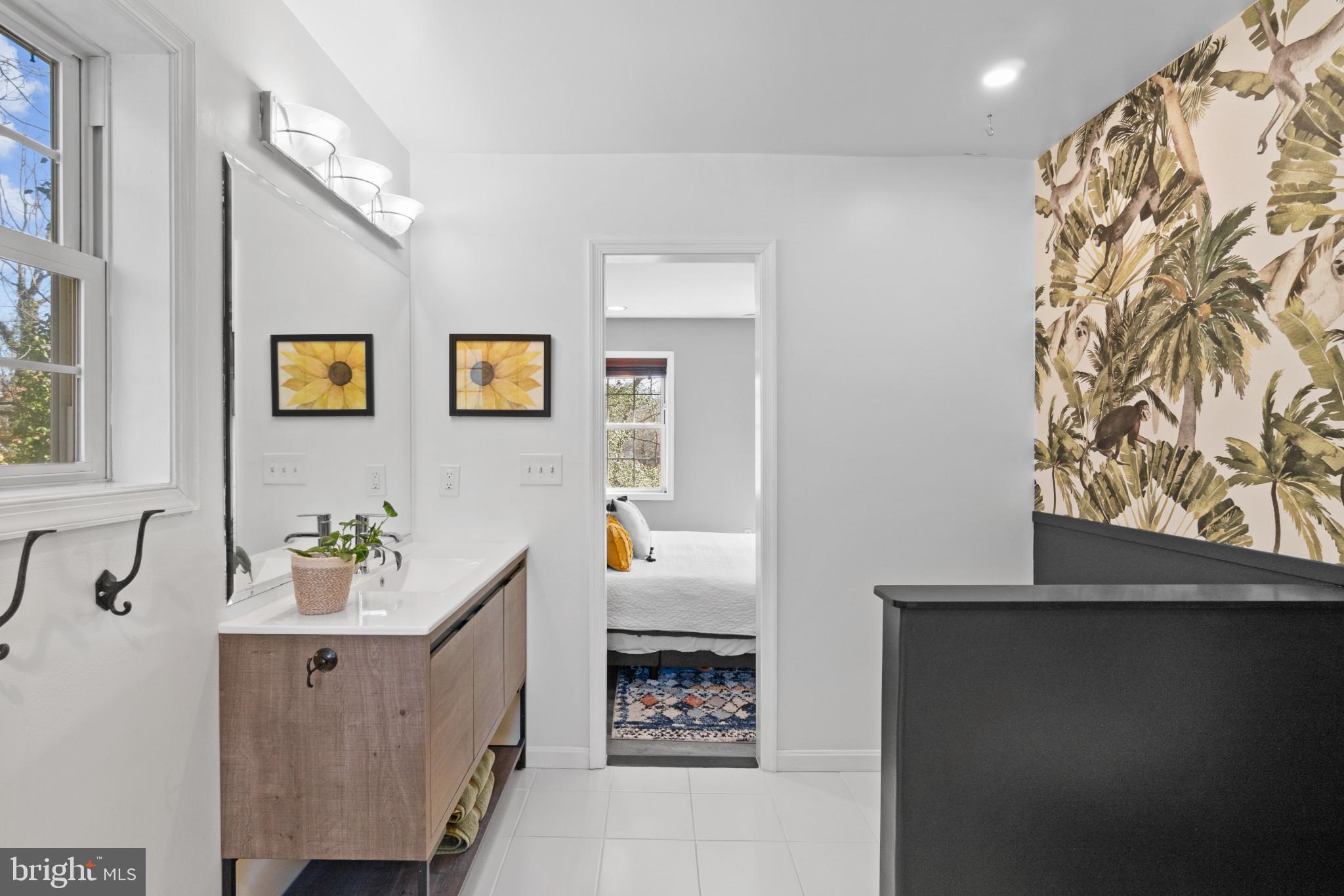 ANNAPOLIS ROADS - Residential