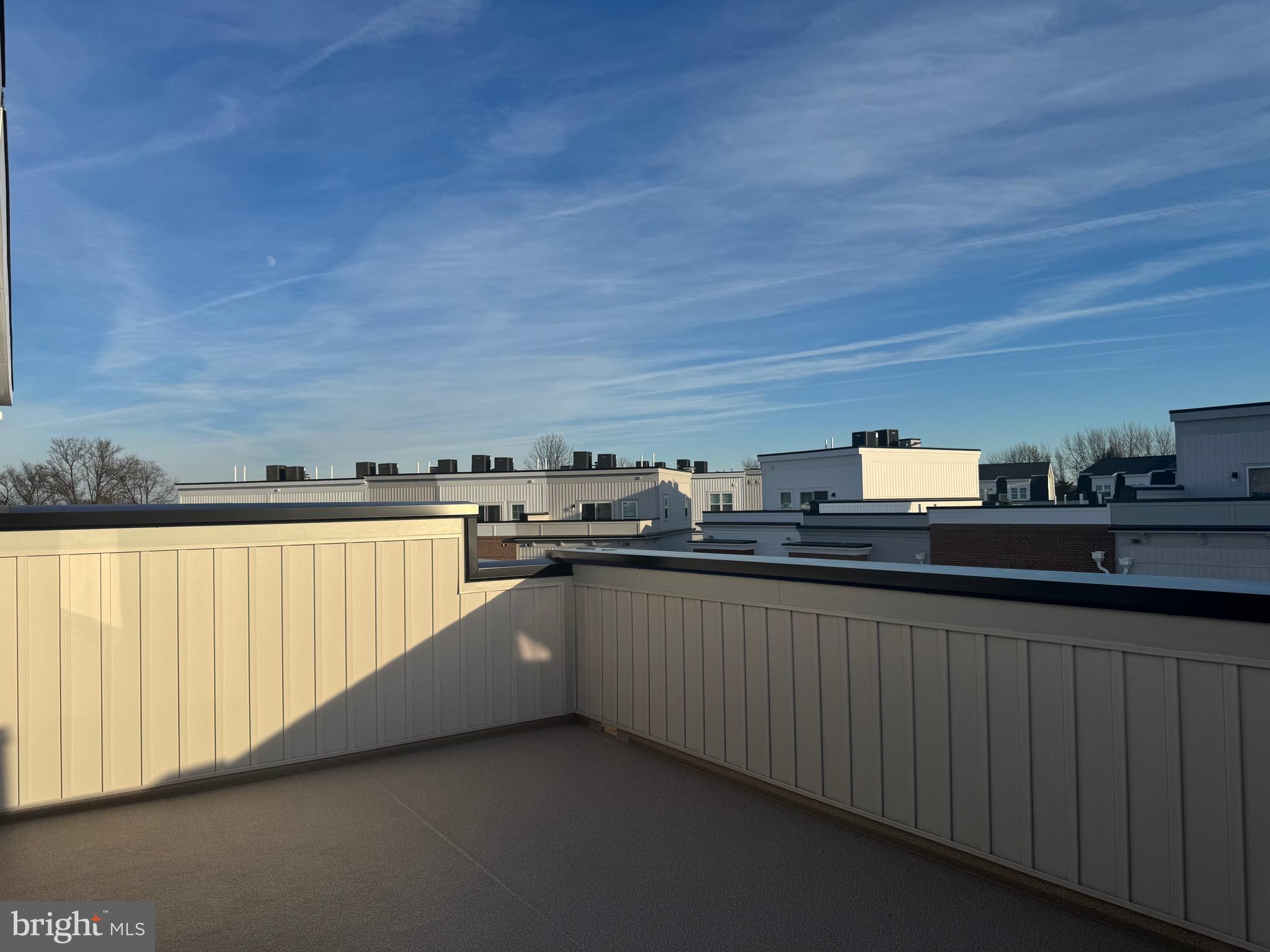 FARMSTEAD DISTRICT - Residential Lease