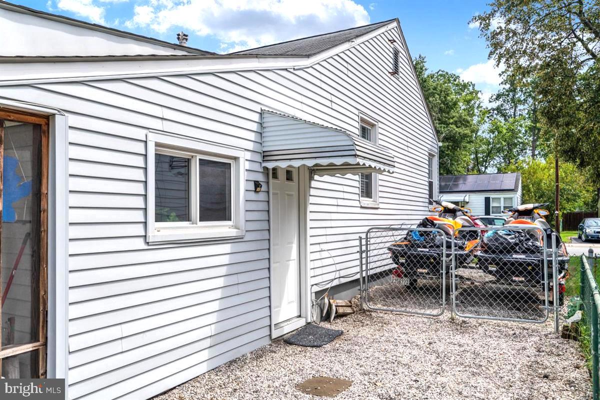 MUNROE GARDENS - Residential