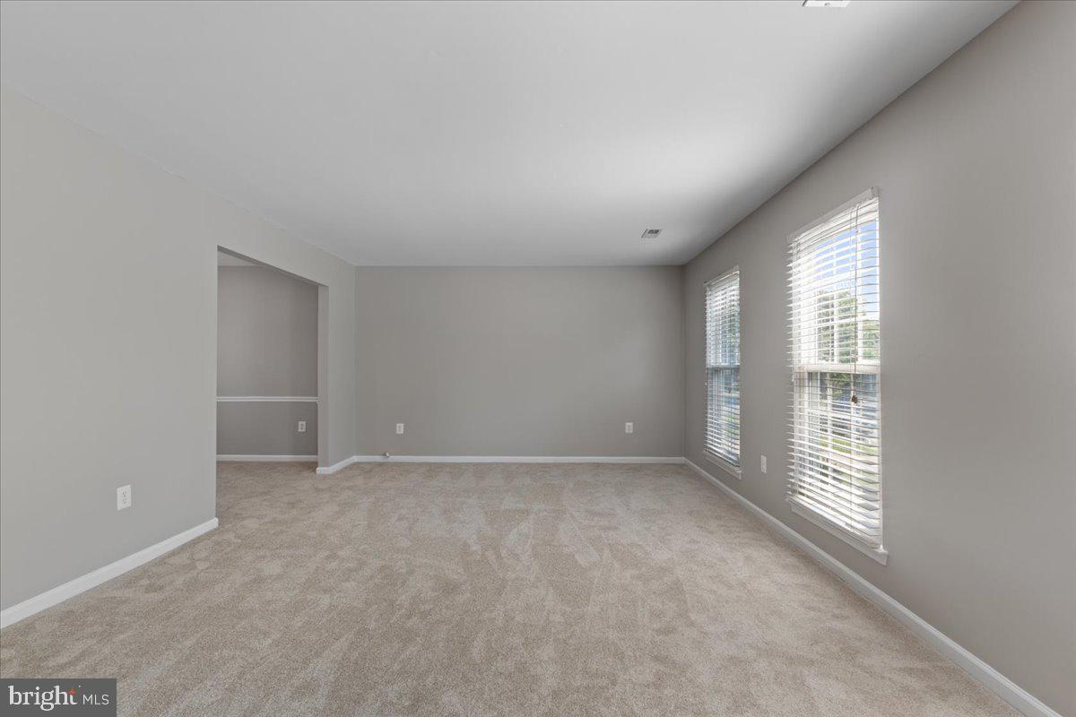 LAKE RIDGE - Residential