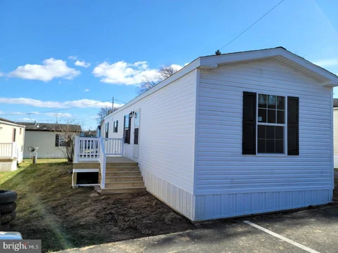 6801 Penn Avenue Unit 4, Wernersville, PA 19565 - #: PABK2079692