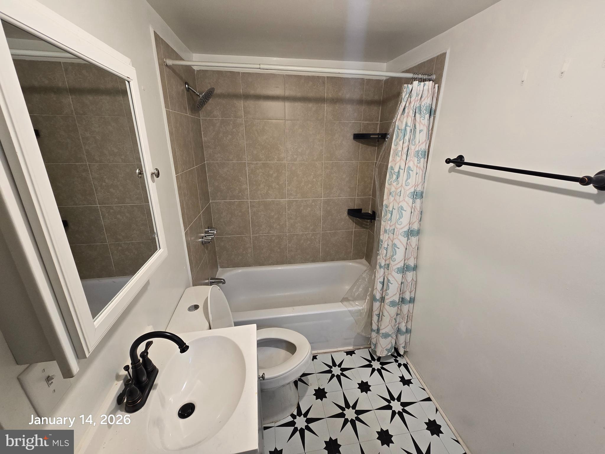 RIVERSIDE - Residential