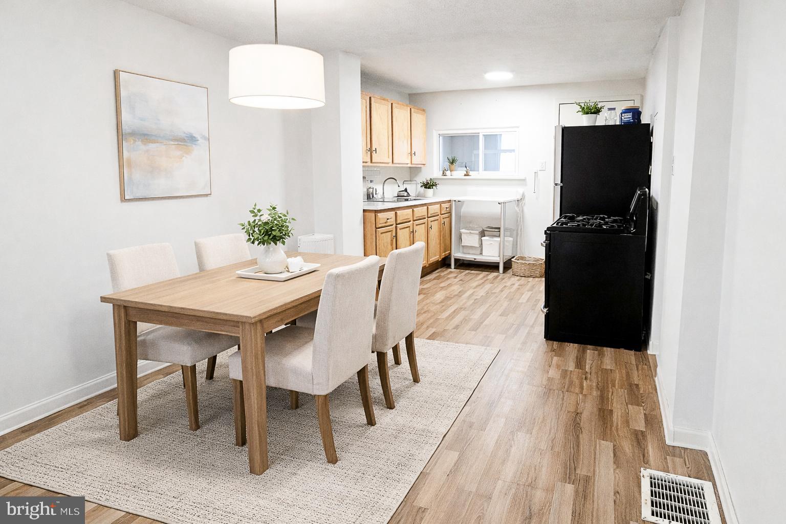 RIVERSIDE - Residential