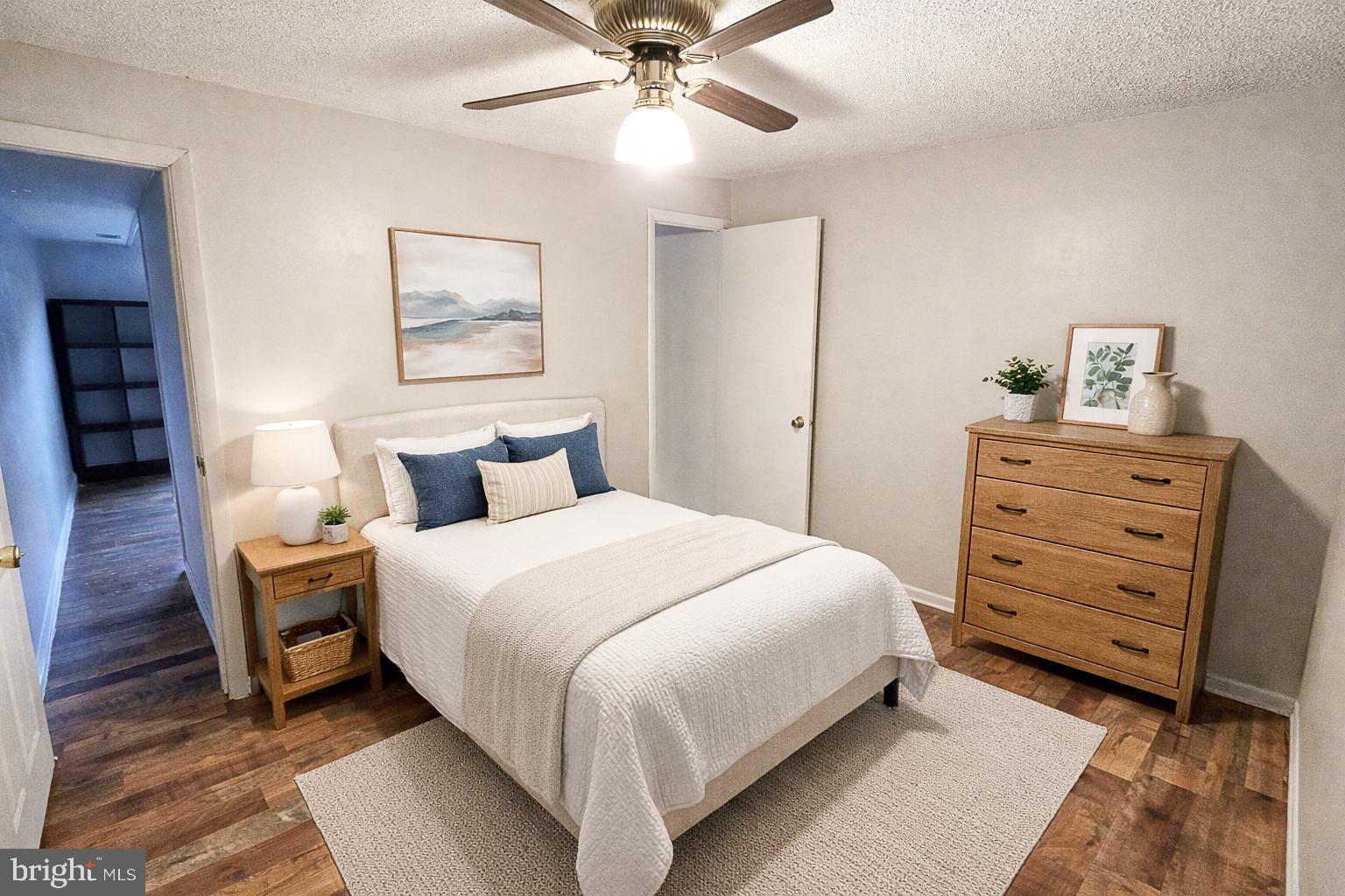 RIVERSIDE - Residential